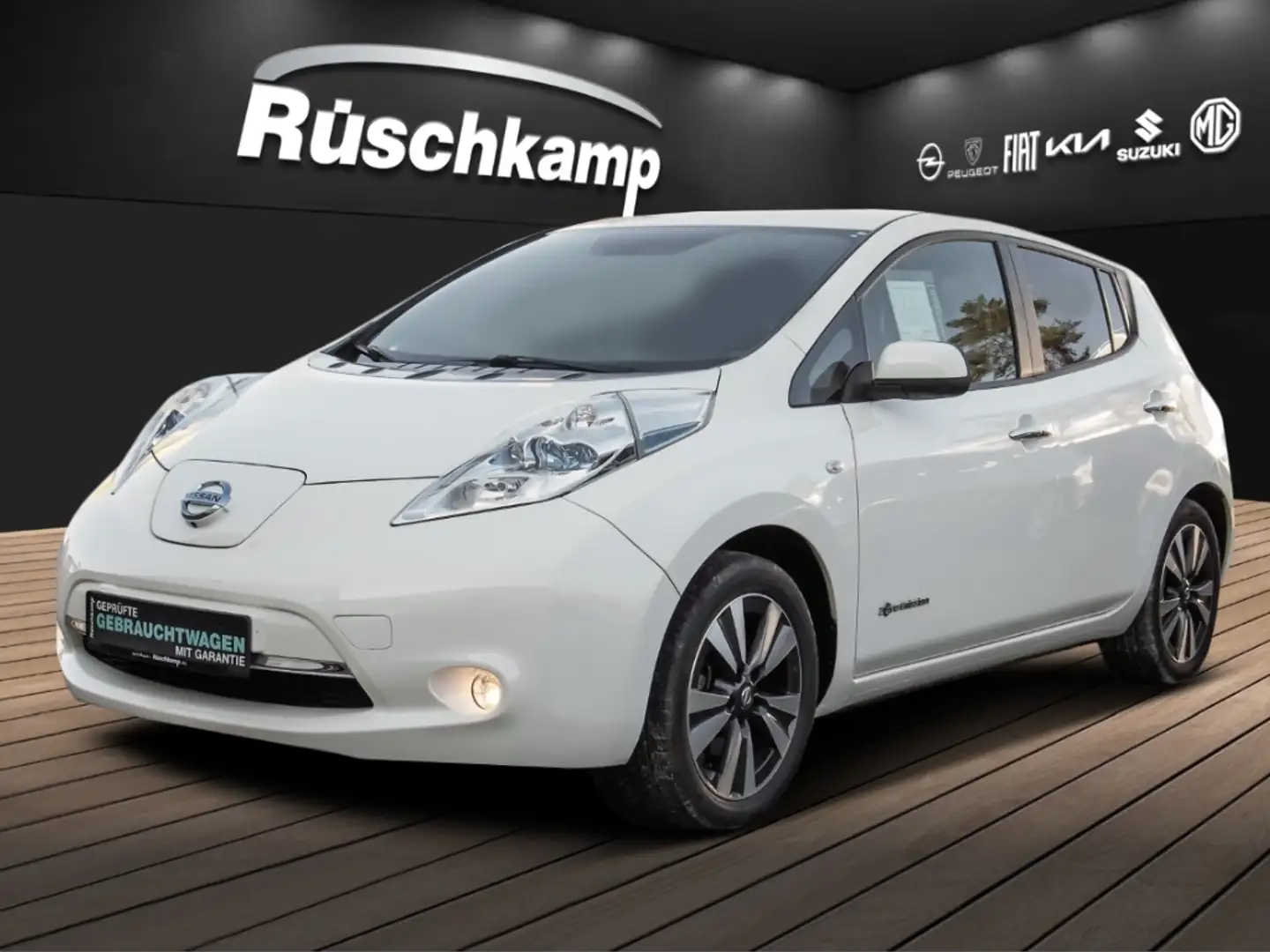 Nissan Leaf Tekna Navi Bose RückKam Keyless LED Klimaautomatik Weiß - 1