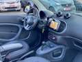 smart forTwo Cabrio_SportP_Turbo90PS_Leder_Navi_Parks+RFKamera Orange - thumbnail 16