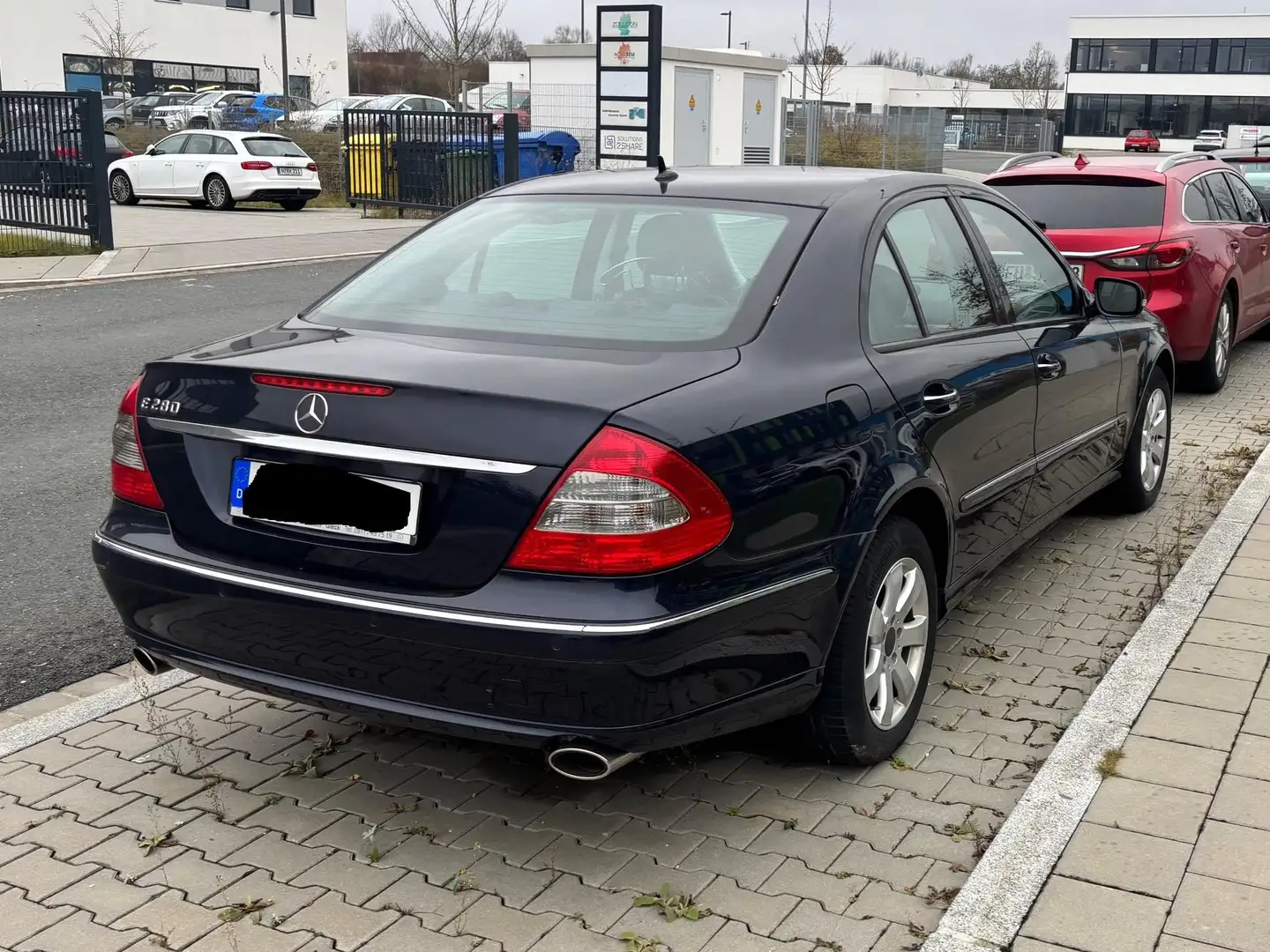 Mercedes-Benz E 280 E-Klasse Elegance Синій - 2