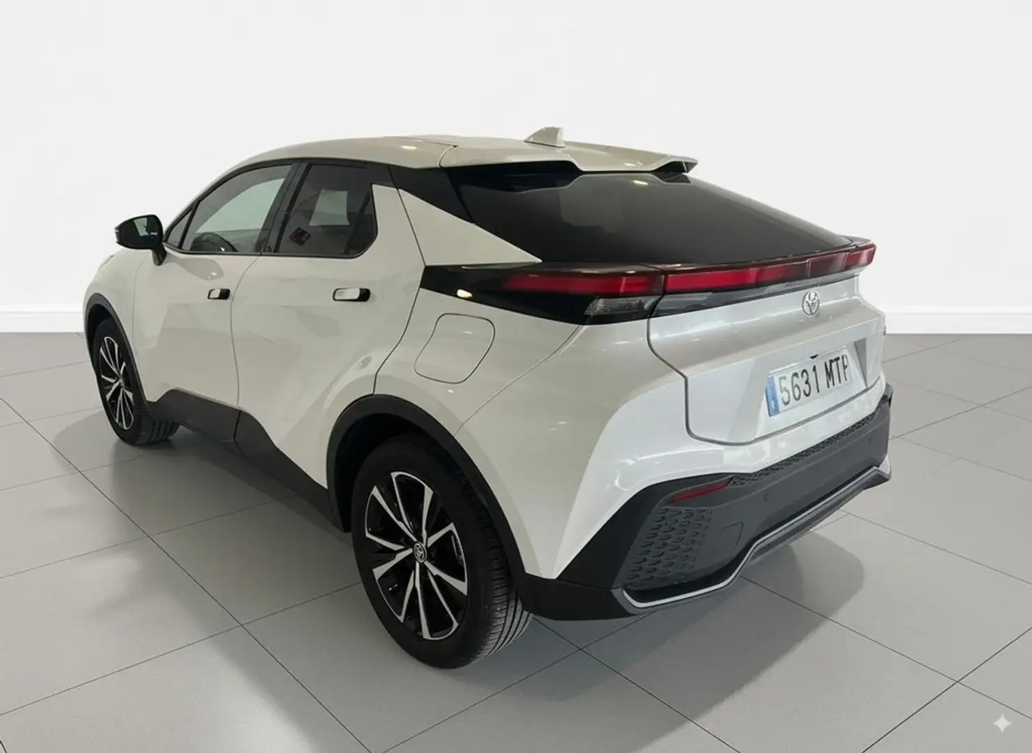 Toyota C-HR 220PHEV Advance Grau - 2