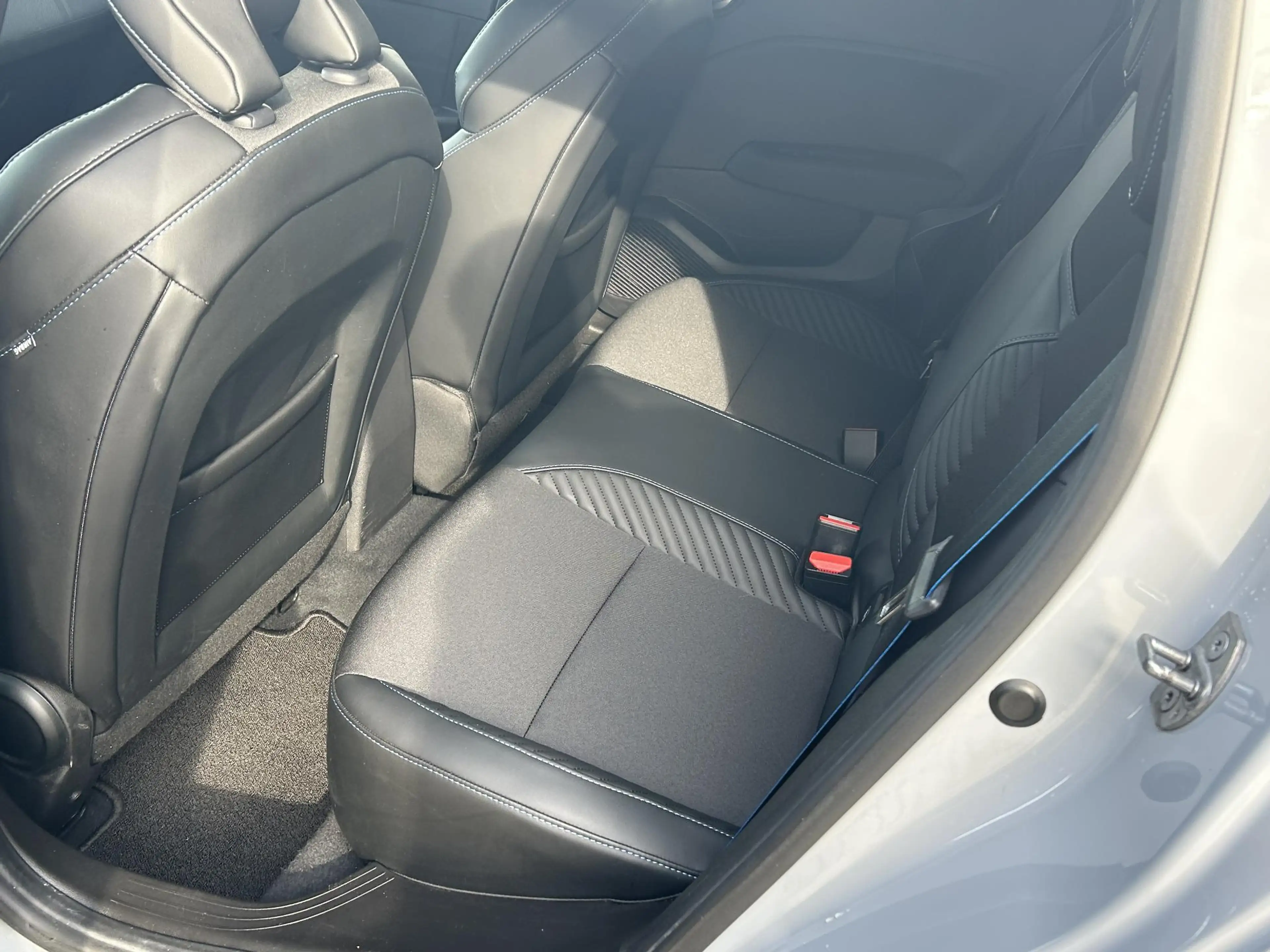 Renault Clio 1.6 E-Tech Full Hybrid 145 esprit Alpine | Navigat — photo 28
