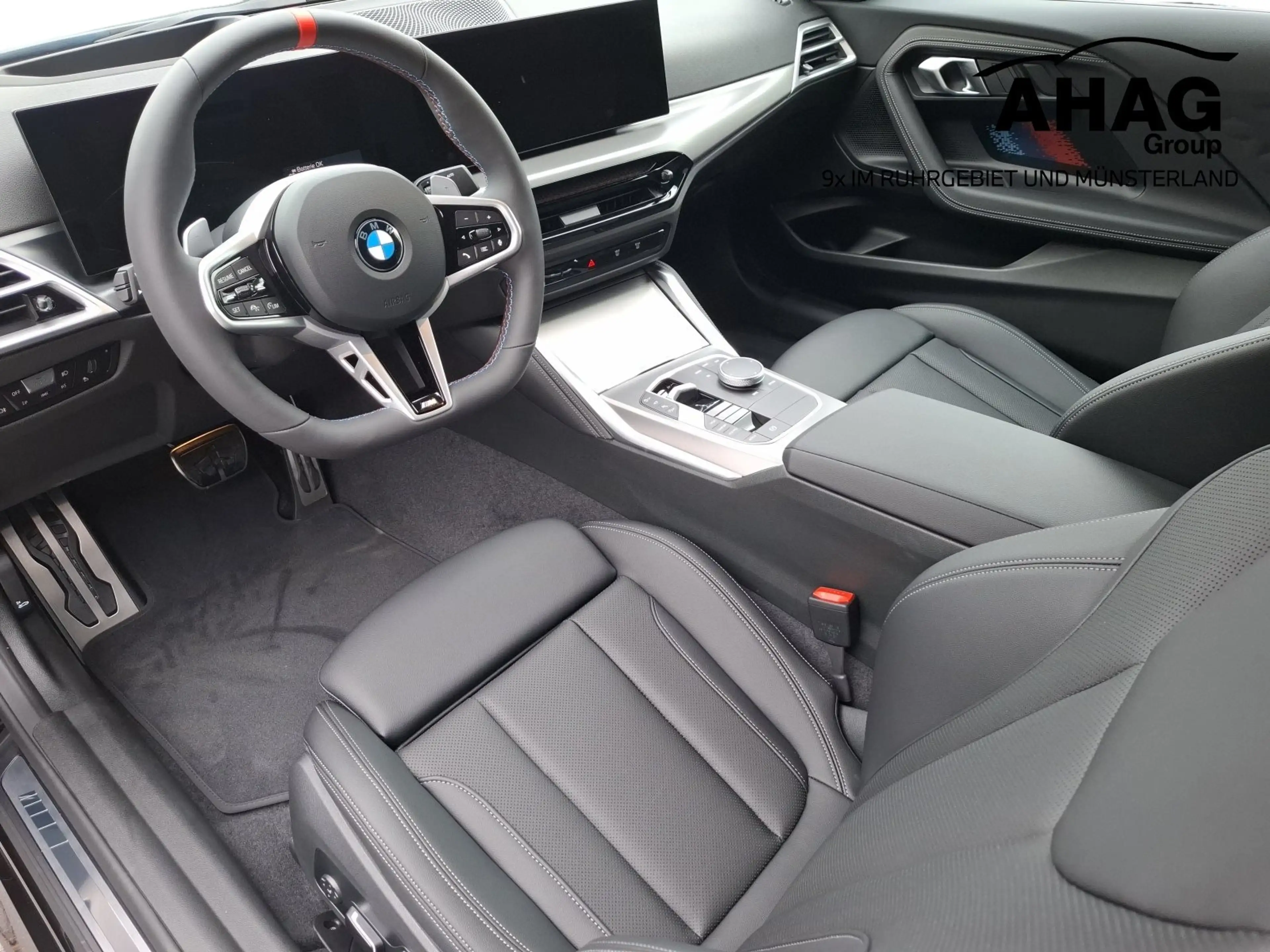 BMW 240 M240i xDrive Coupé — photo 8