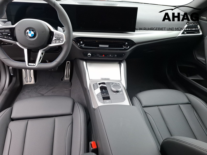 BMW 240 M240i xDrive Coupé — photo 9