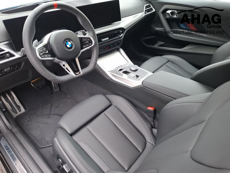 BMW 240 M240i xDrive Coupé — photo 8