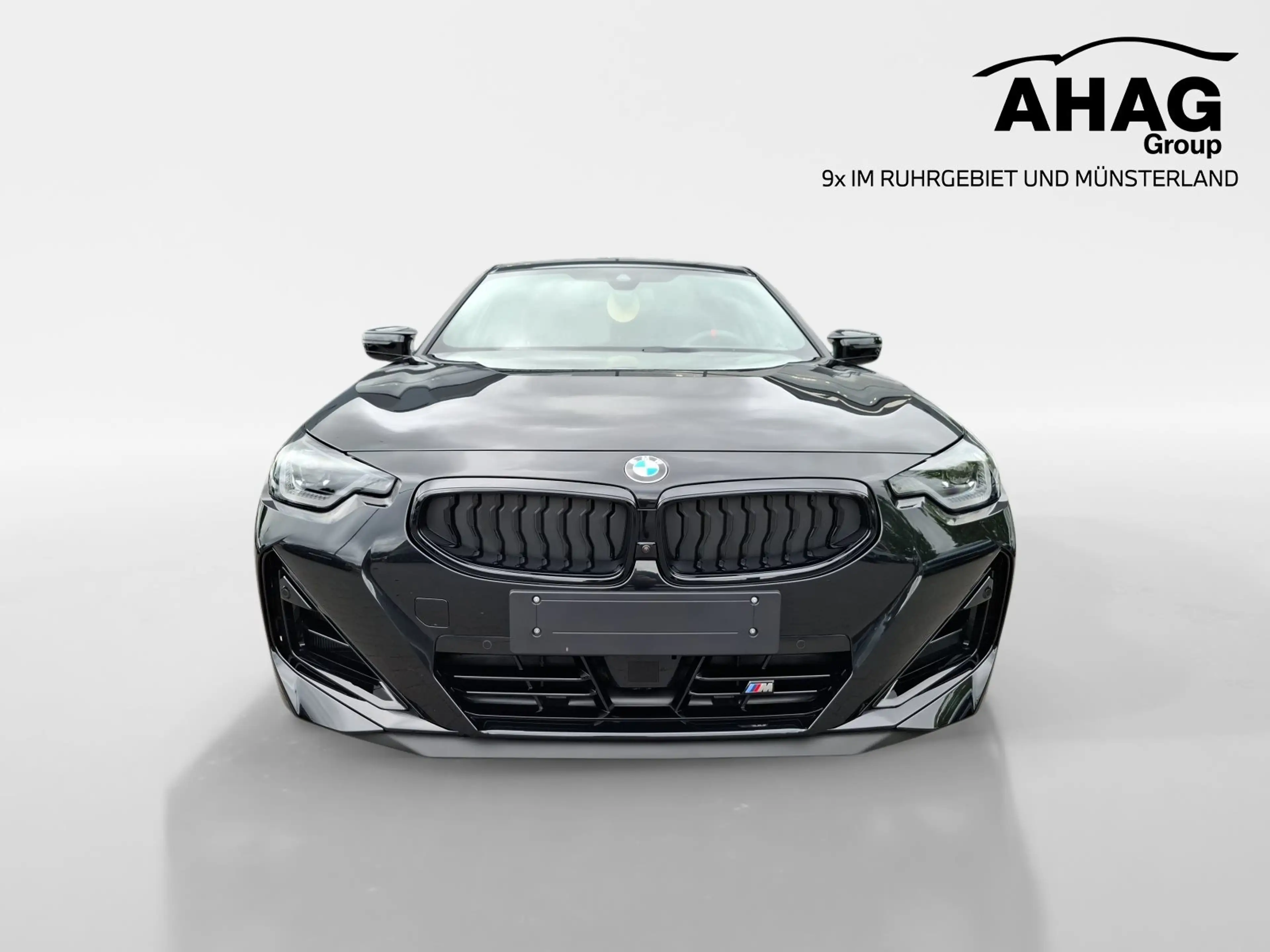 BMW 240 M240i xDrive Coupé — photo 2