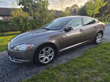 3.0i V6 Premium Luxury