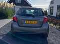 Toyota Yaris Yaris 1.3 VVT-i Aspiration Grijs - thumbnail 4
