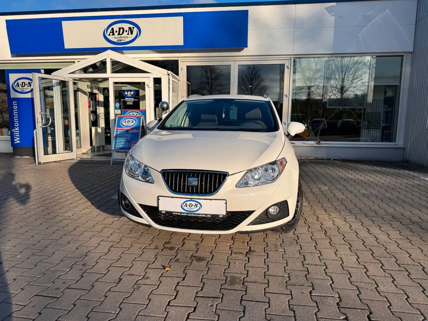 SEAT Ibiza ST 1.4 Style *Klima*Tempo*8fach* Bianco - 1