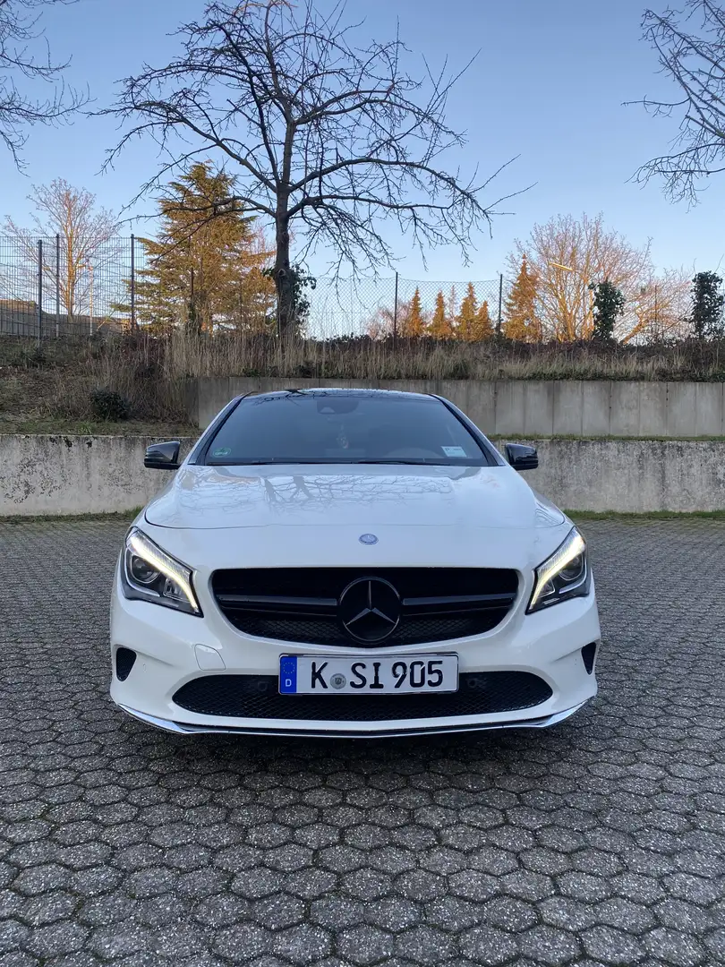 Mercedes-Benz CLA 250 7G-DCT - 1