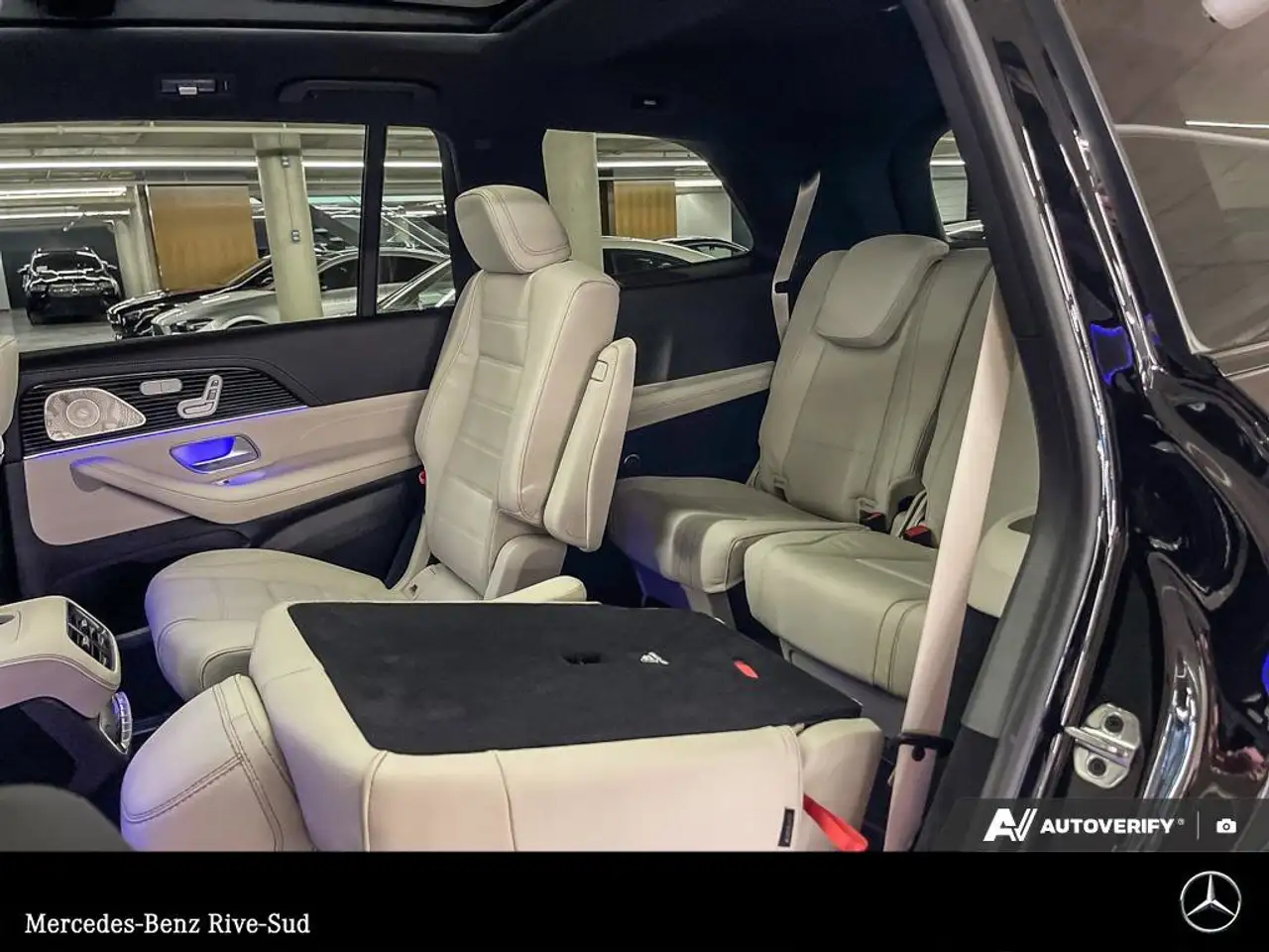 Mercedes-Benz GLS снимка Mercedes-Benz GLS