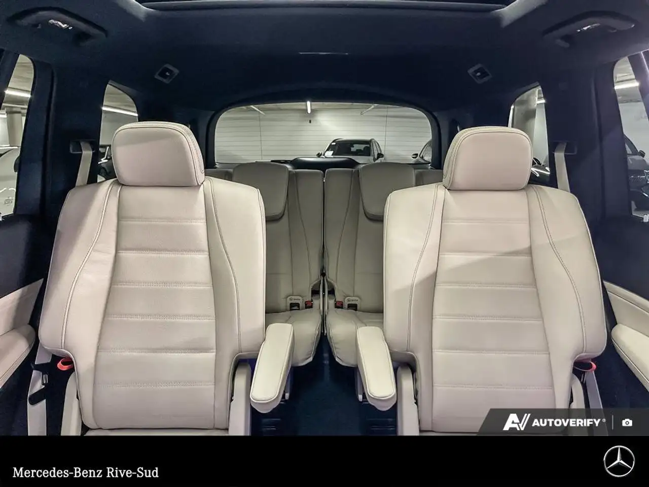 Mercedes-Benz GLS снимка Mercedes-Benz GLS
