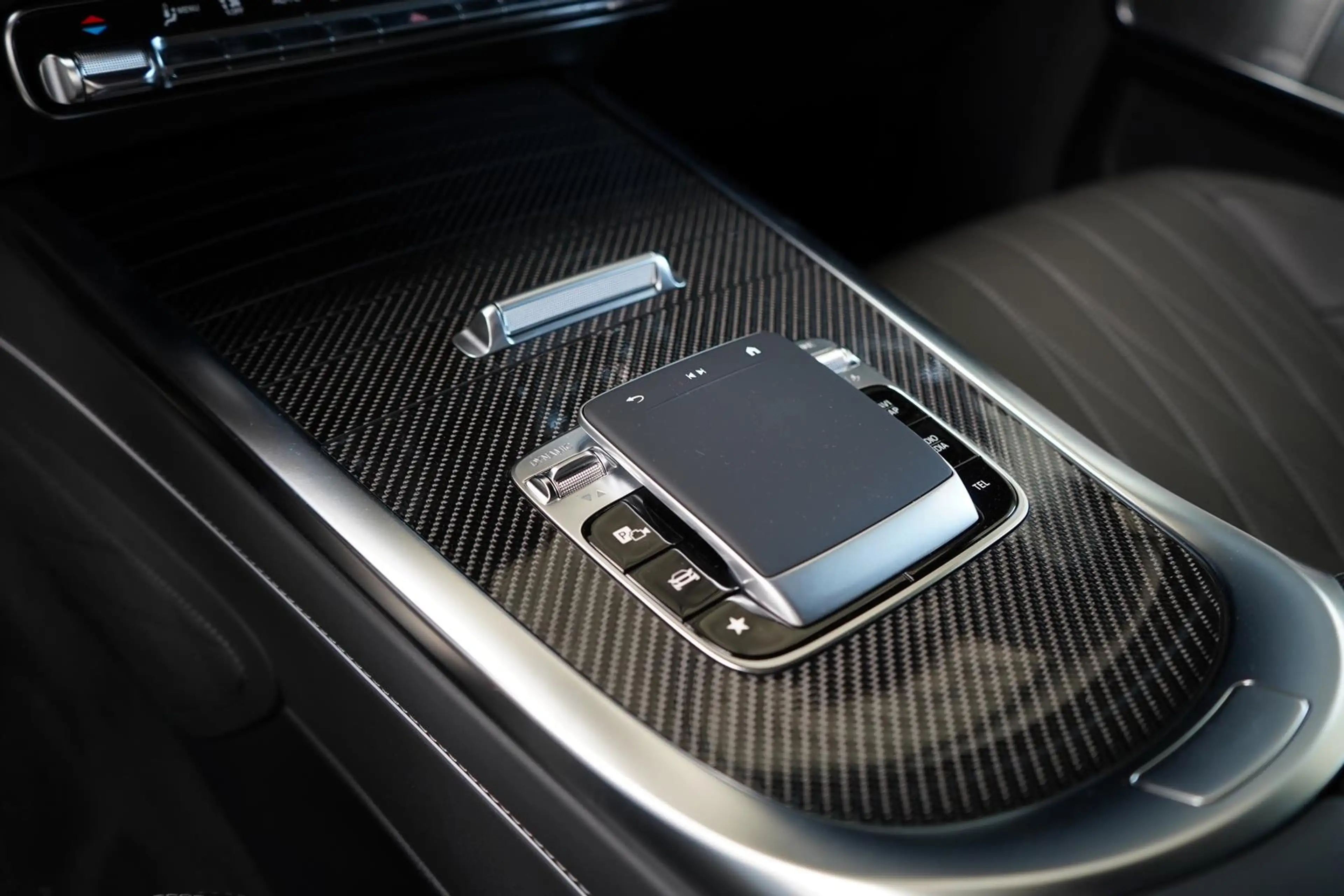Mercedes-Benz G 63 AMG CARBON SUPERIOR PERFORMANCE — photo 13