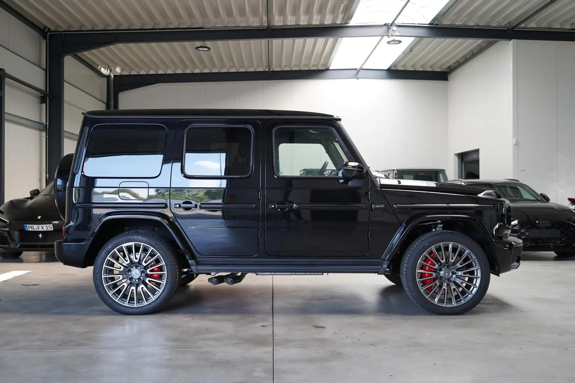 Mercedes-Benz G-Class G 63 AMG 2026 검정 사진 6