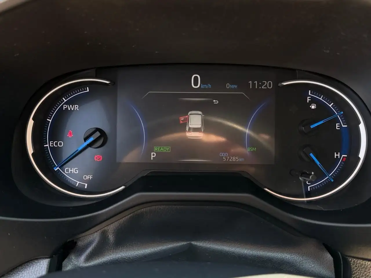 Toyota RAV 4 снимка Toyota RAV 4