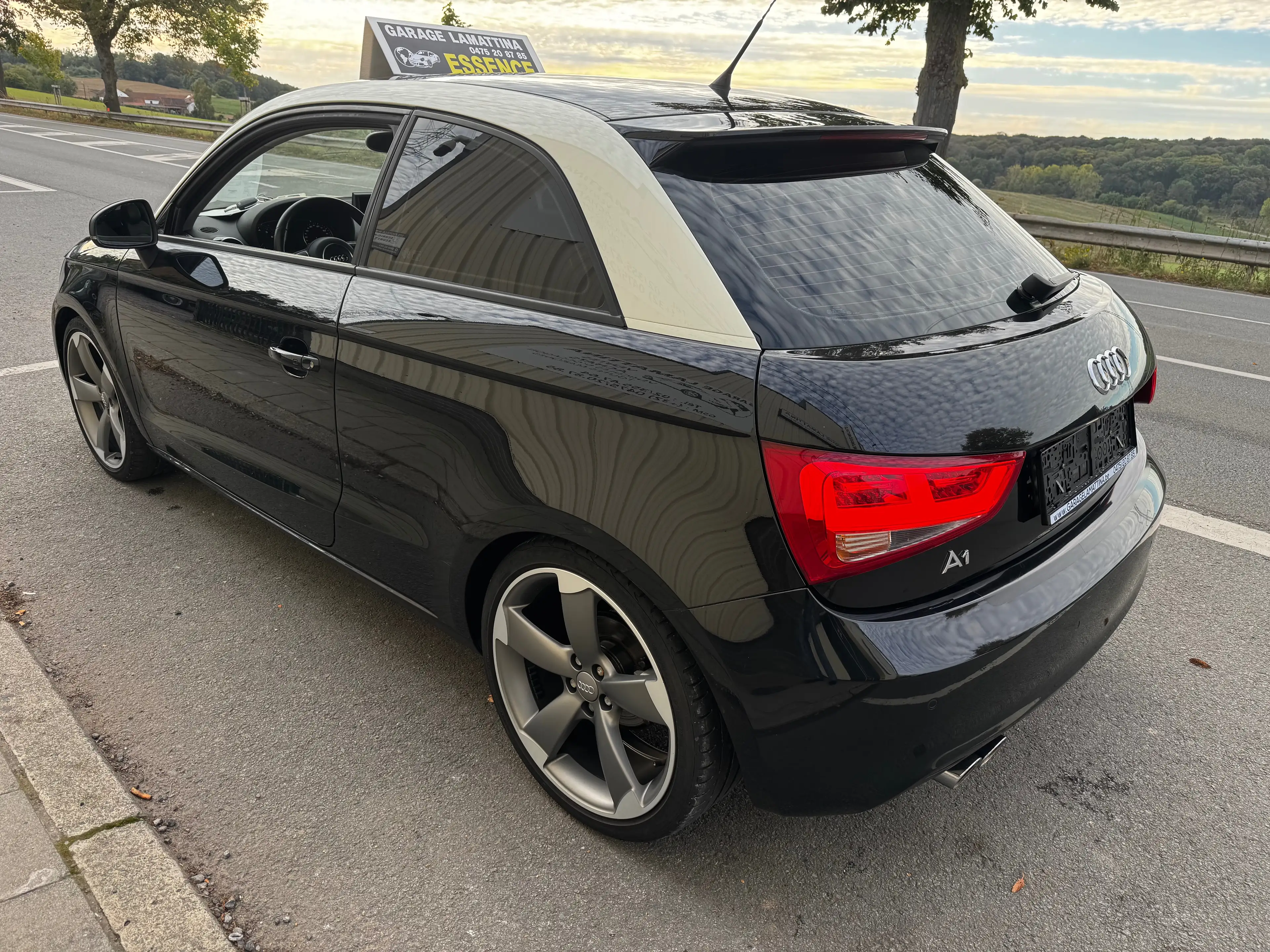 Audi A1 A1 1.4 TFSI  S line garantie 1 an — photo 4