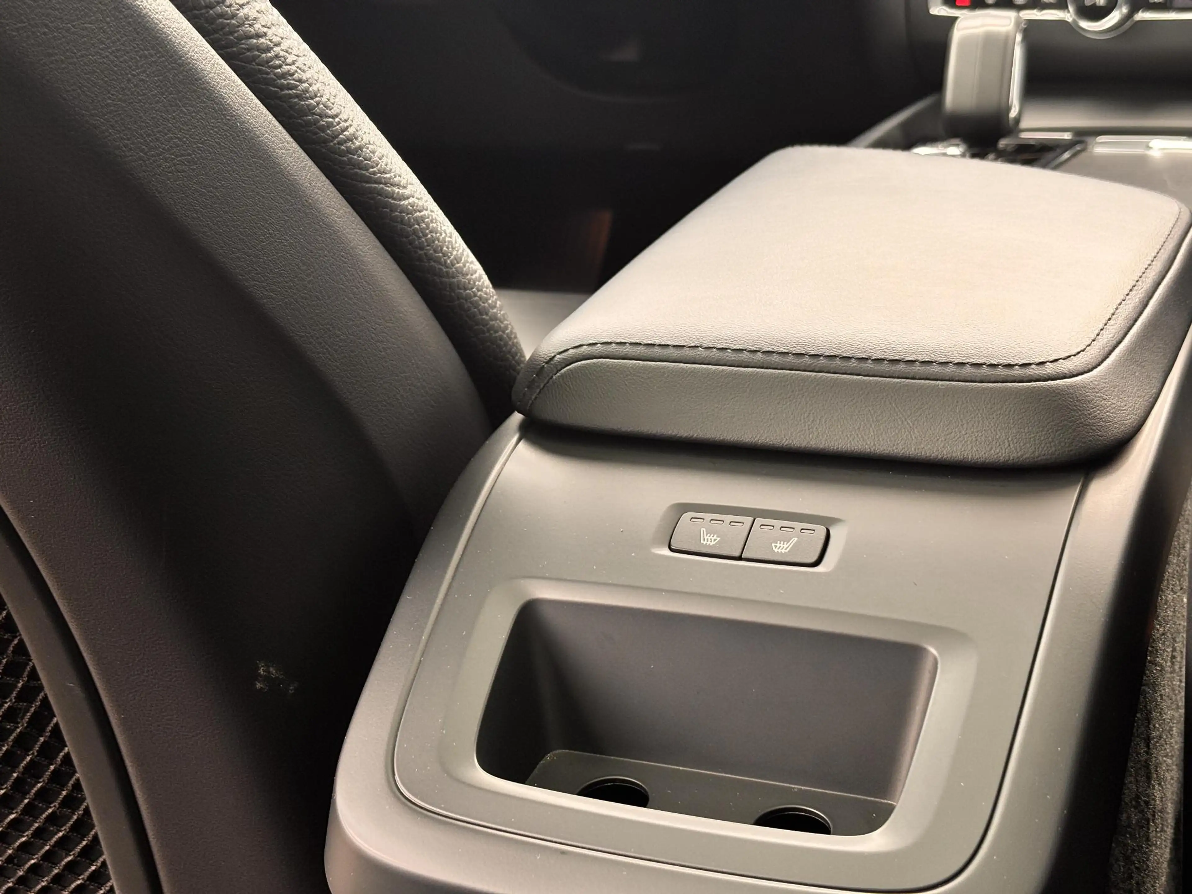 Volvo XC60 Plug-in Hybrid T6 AWD Ultimate Bright | Long Range — photo 14