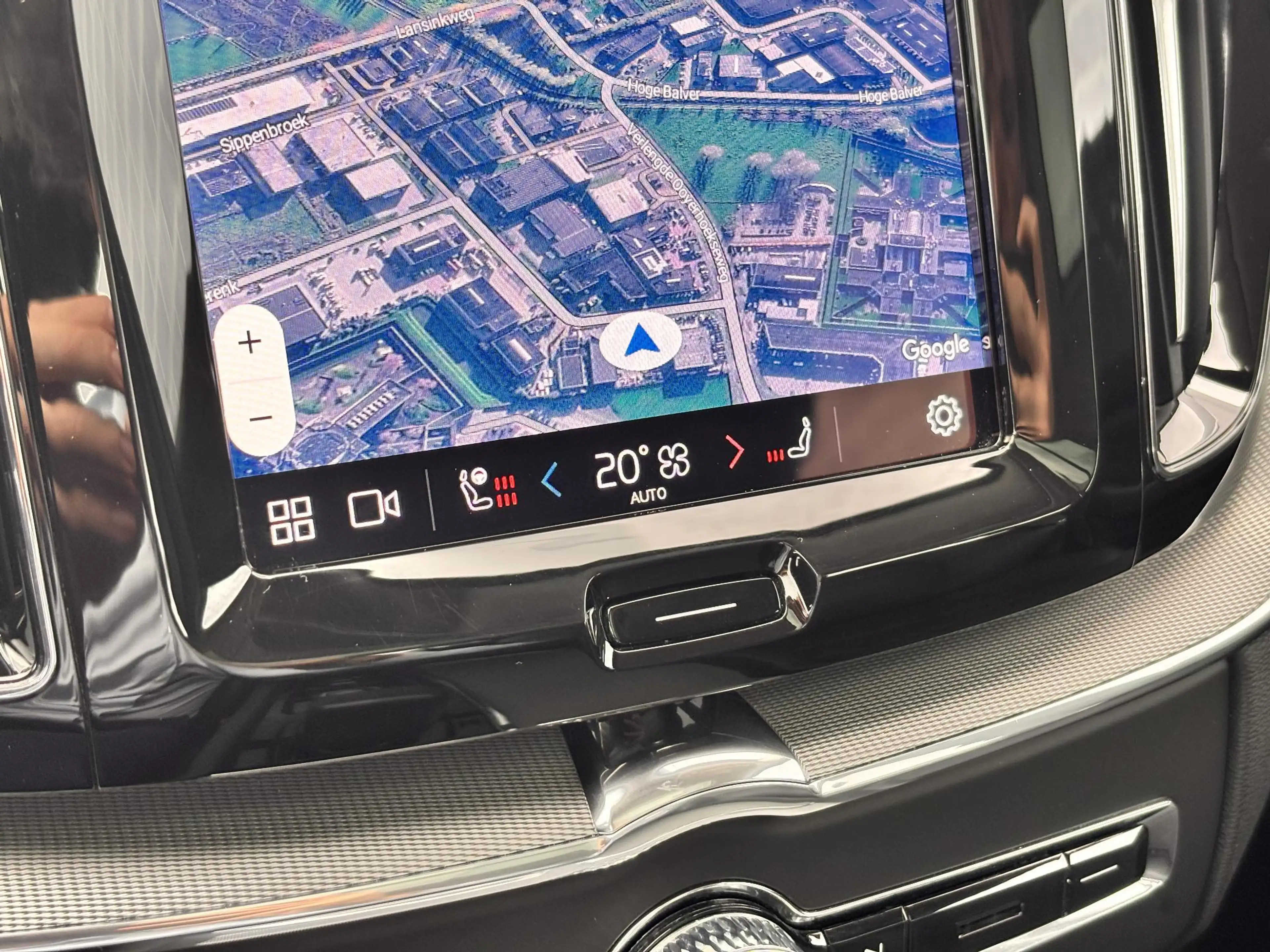 Volvo XC60 Plug-in Hybrid T6 AWD Ultimate Bright | Long Range — photo 11