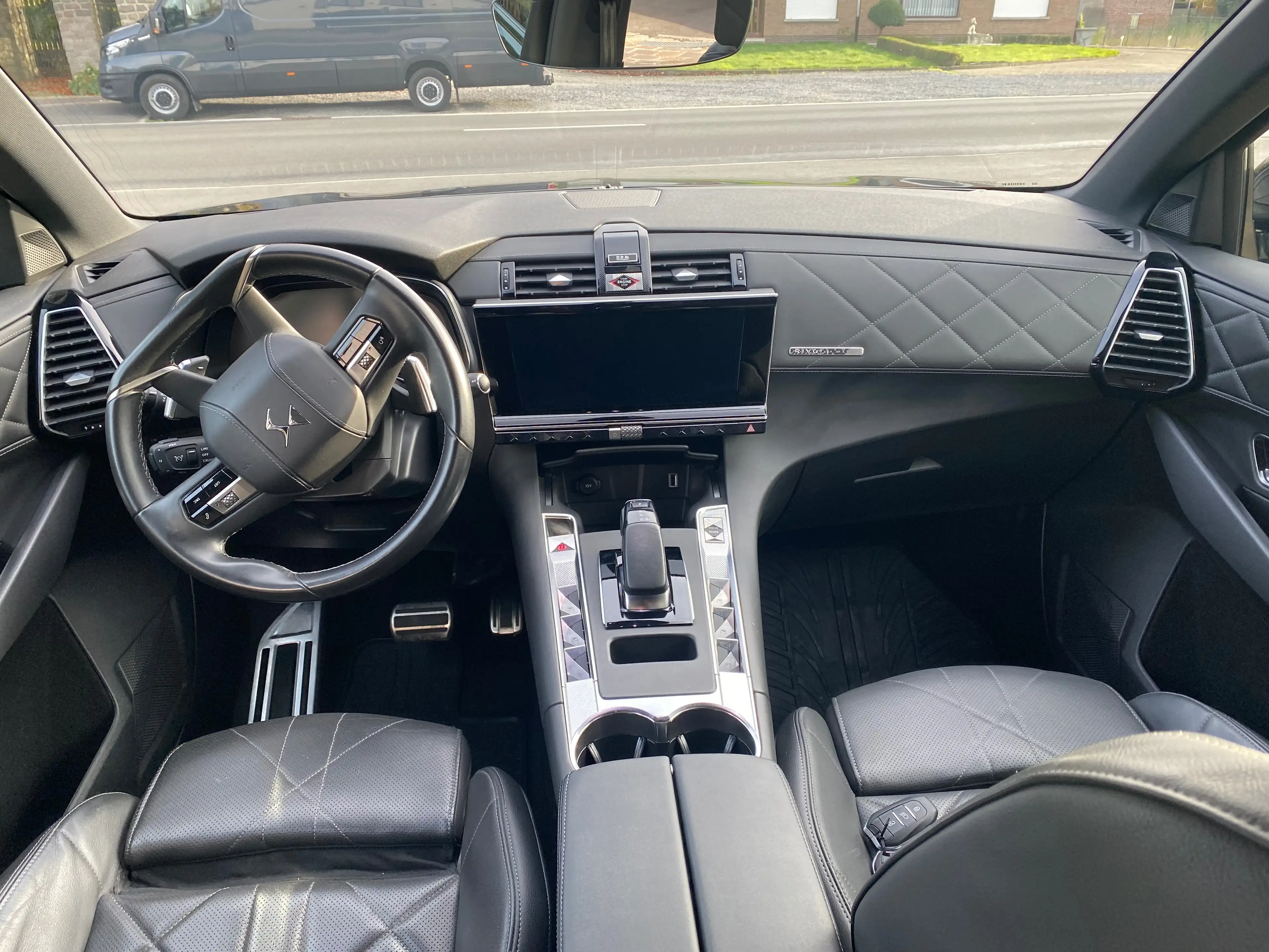 DS Automobiles DS 7 Crossback PHEV 1.6 E-TENSE 4x4 Rivoli (220 kW) — photo 8