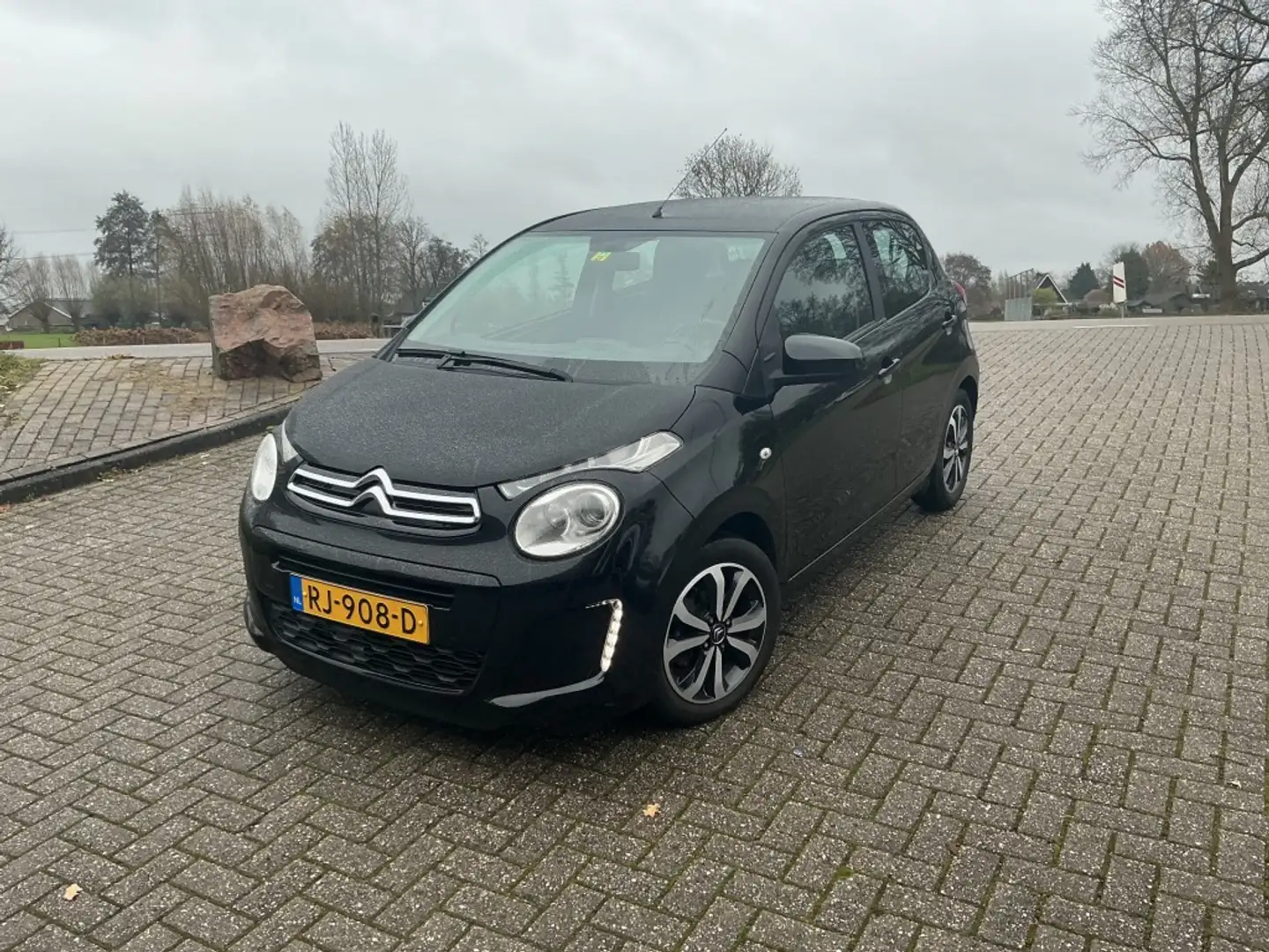 Citroen C1 1.0 E-VTI SELECTION Fekete - 1