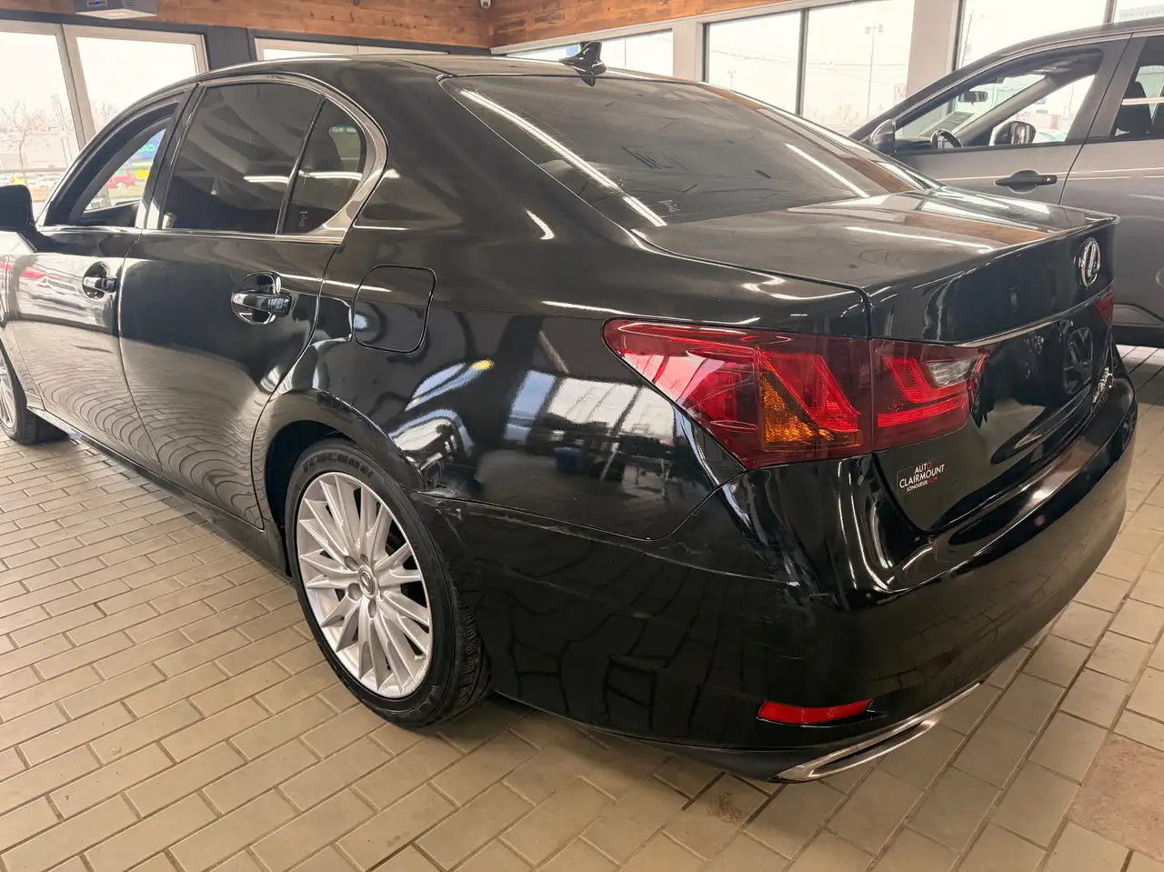 Lexus GS снимка Lexus GS