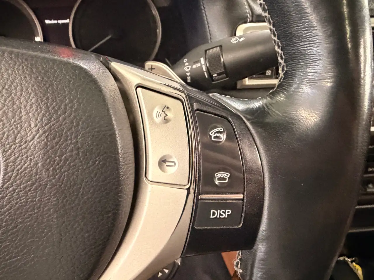 Lexus GS снимка Lexus GS