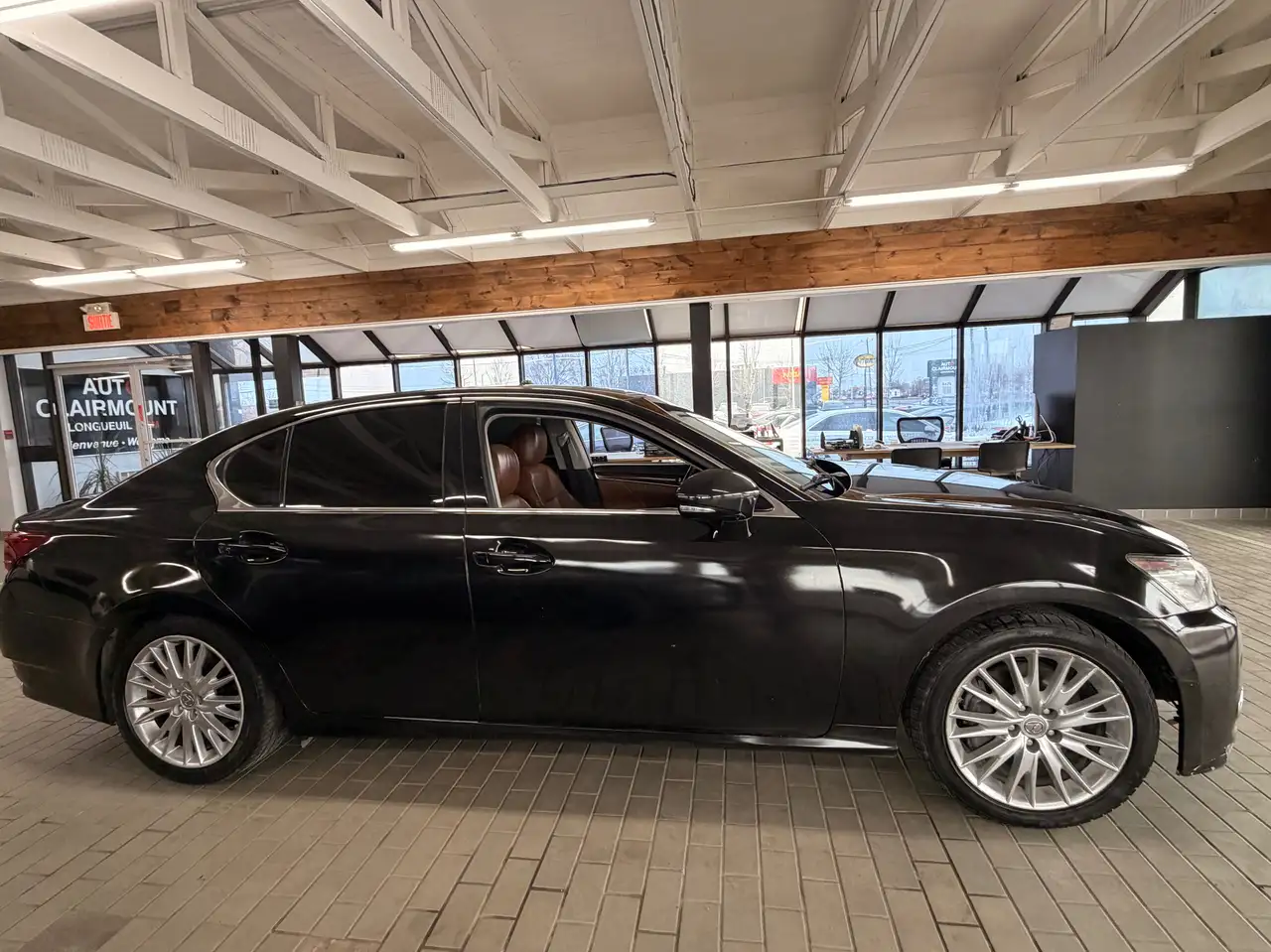 Lexus GS снимка Lexus GS
