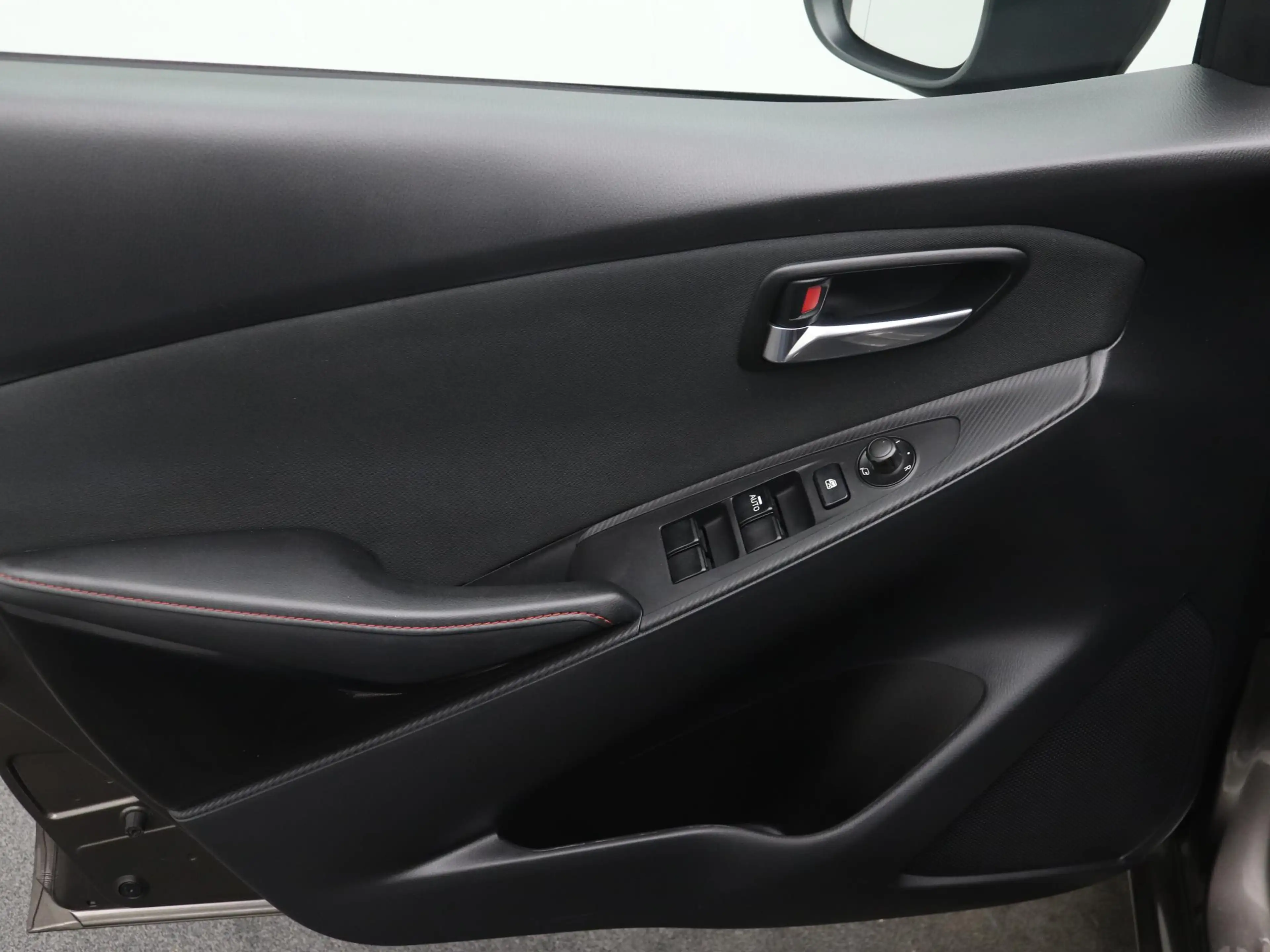 Mazda 2 1.5 SkyActiv-G GT-M Driver Pack automaat met afnee — photo 12