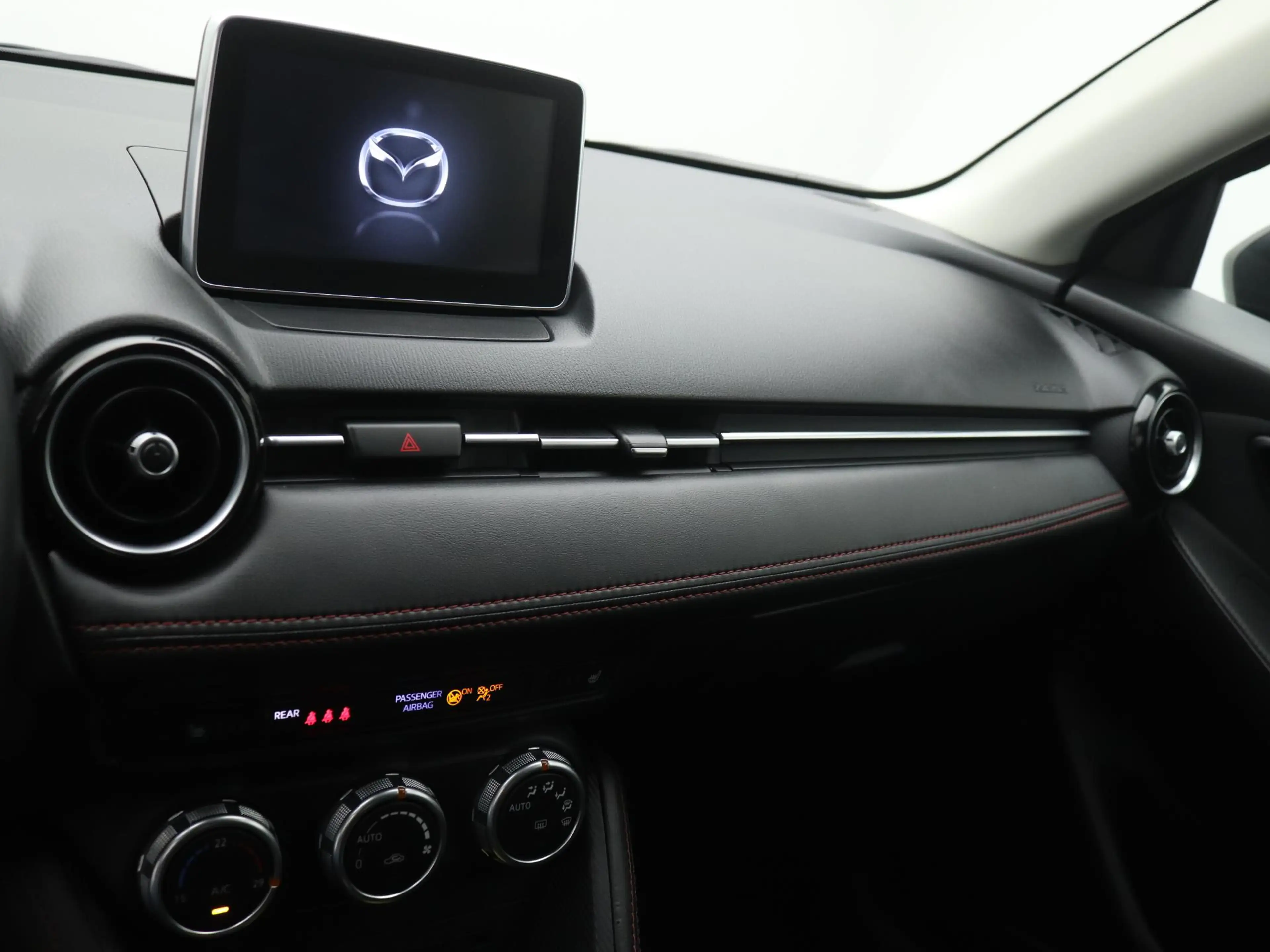 Mazda 2 1.5 SkyActiv-G GT-M Driver Pack automaat met afnee — photo 29