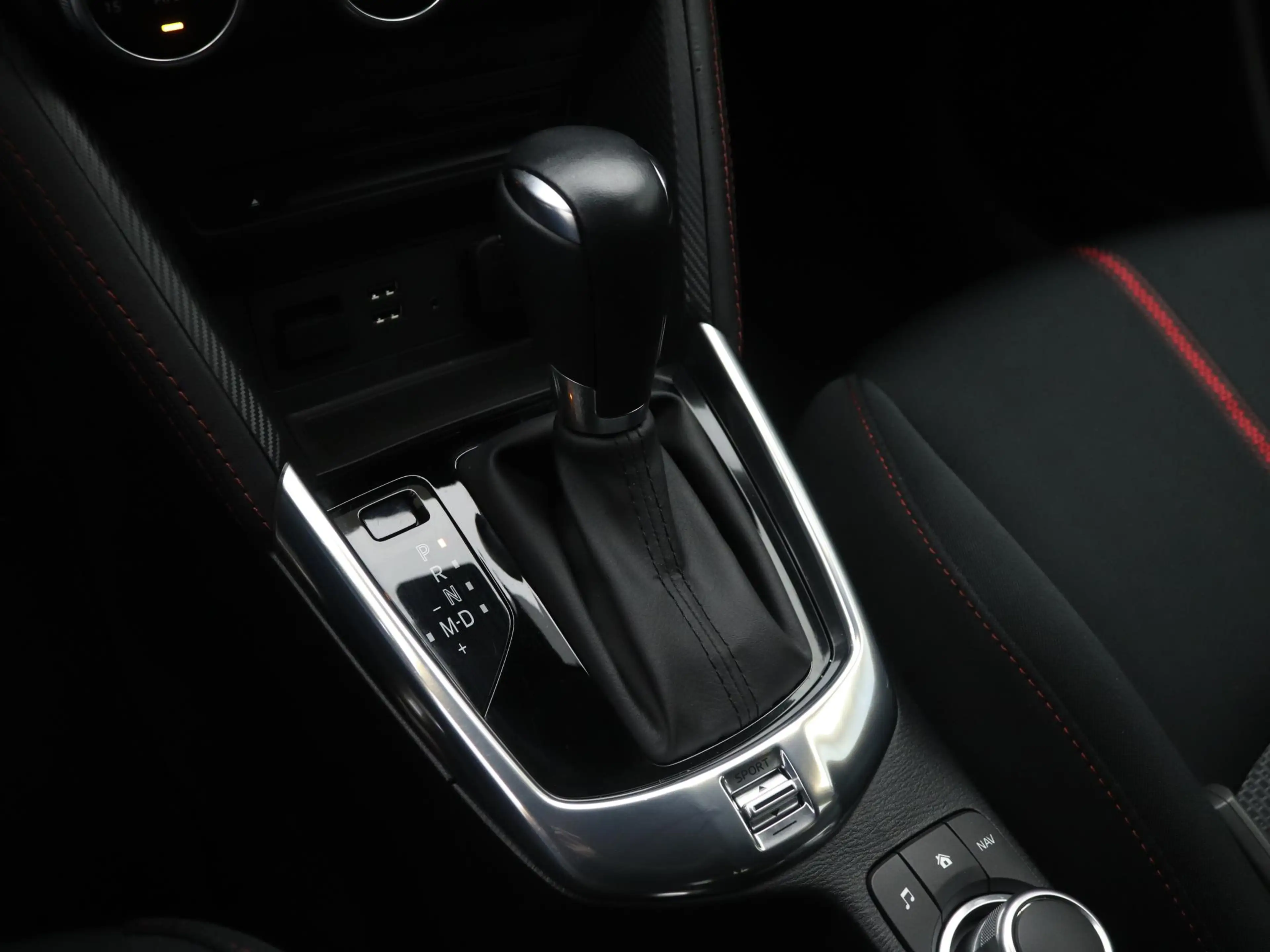 Mazda 2 1.5 SkyActiv-G GT-M Driver Pack automaat met afnee — photo 36