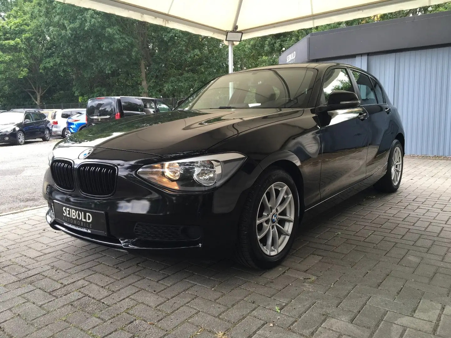 BMW 116 i 5-trg Autom/Navi/Klima/PDC/S&S/Allwetter Noir - 1