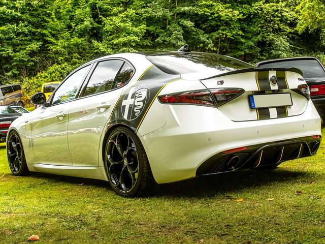 Alfa Romeo Giulia Giulia 2.0 Turbo 16V AT8 Super