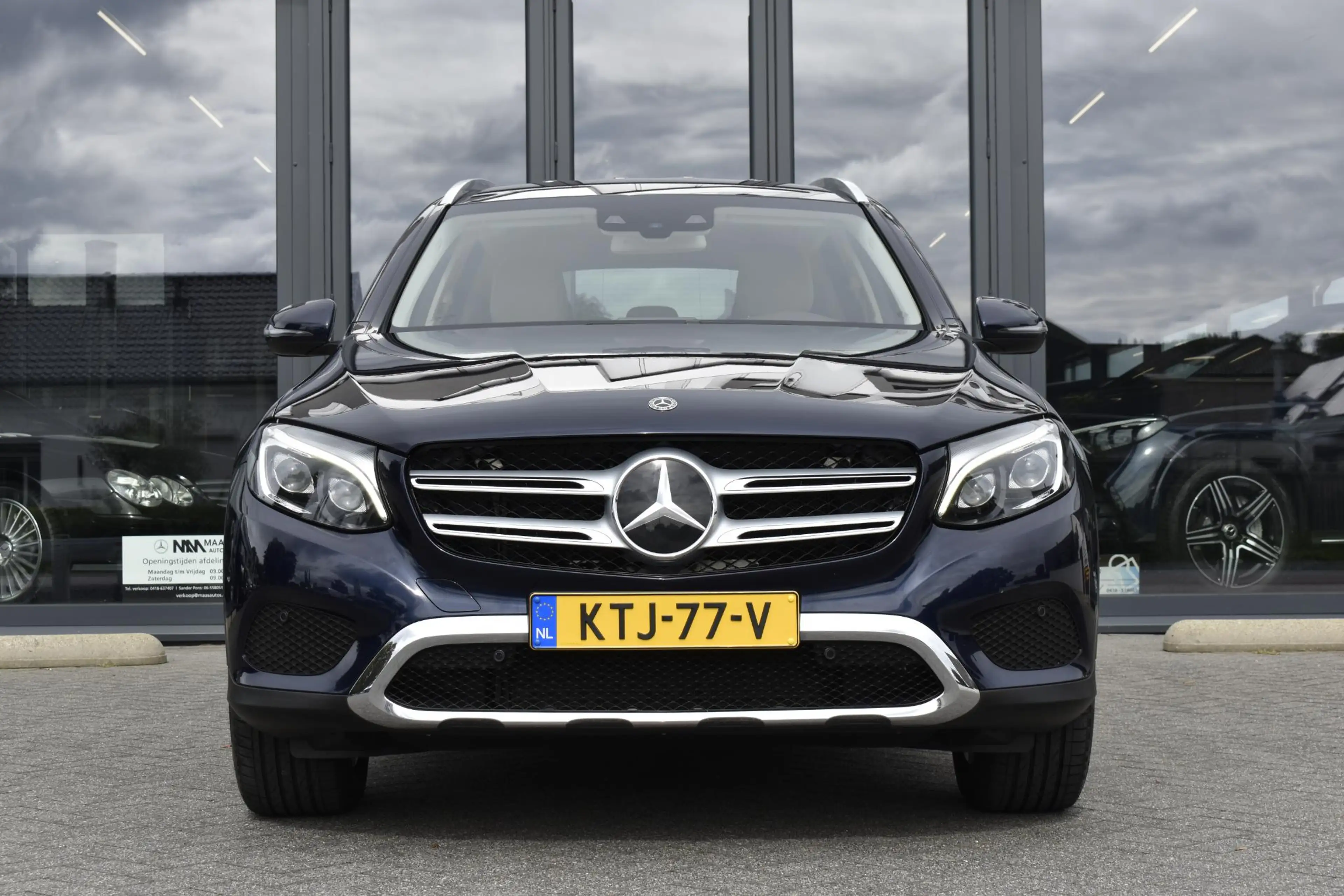 Mercedes-Benz GLC 250 Coupé 4MATIC Premium Plus — photo 2