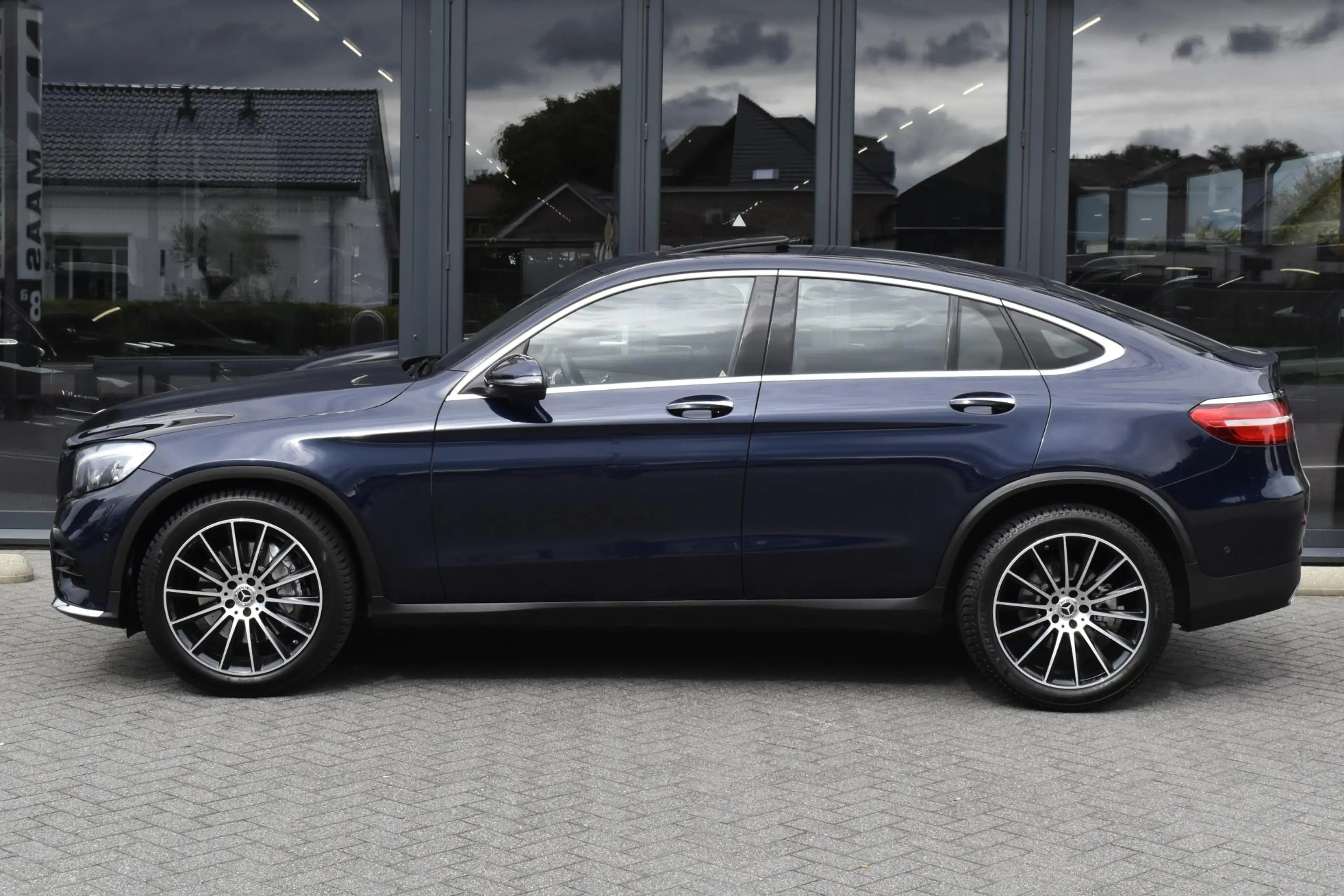 Mercedes-Benz GLC 250 Coupé 4MATIC Premium Plus — photo 5
