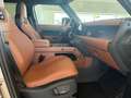 Land Rover Defender 110 4.4 V8 MHEV Octa AWD Aut. 635 Beige - thumbnail 8