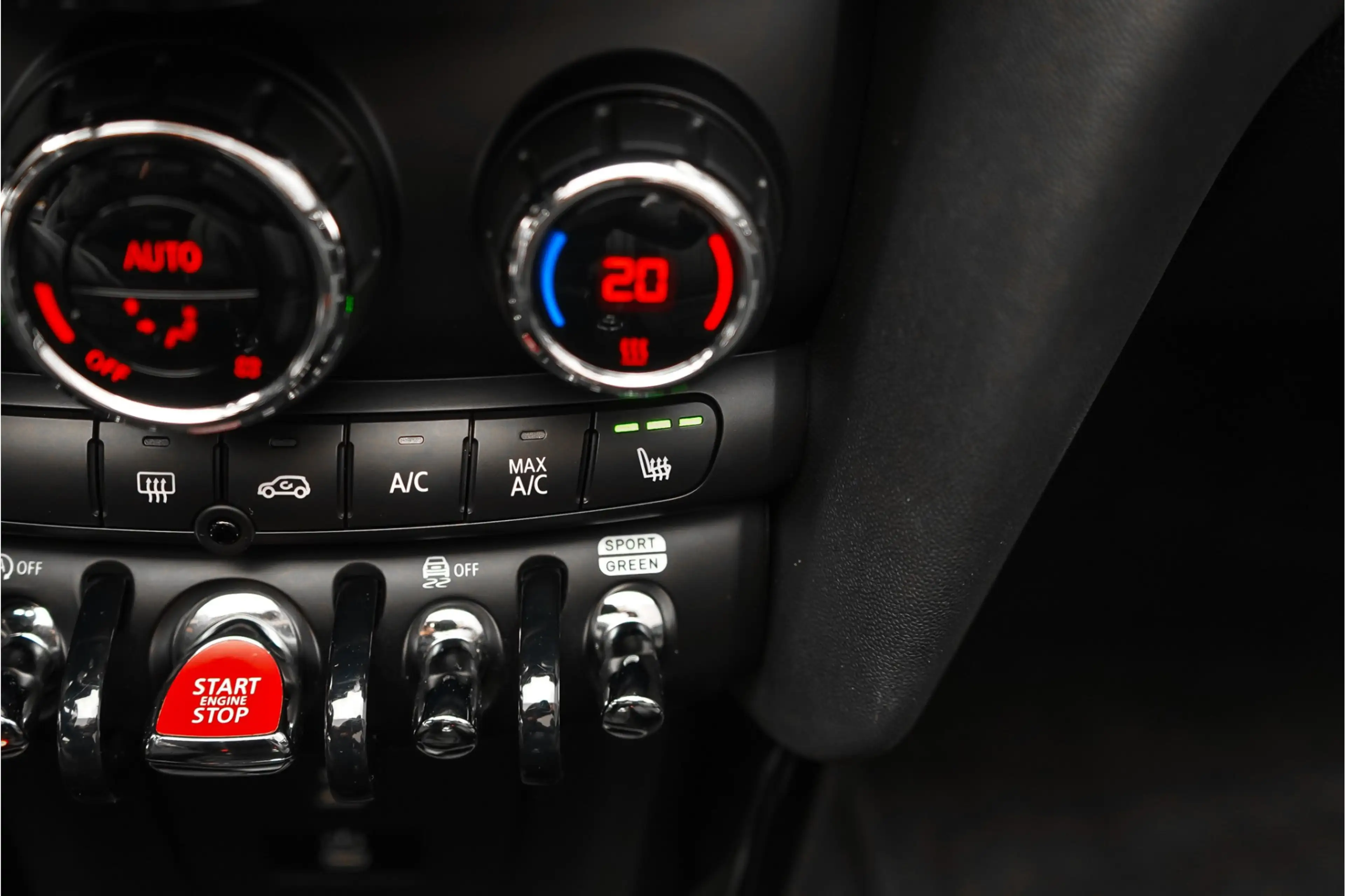MINI John Cooper Works Cabrio Mini 2.0 HUD H&K ACC Stuurwielverw Camera 18" — photo 32
