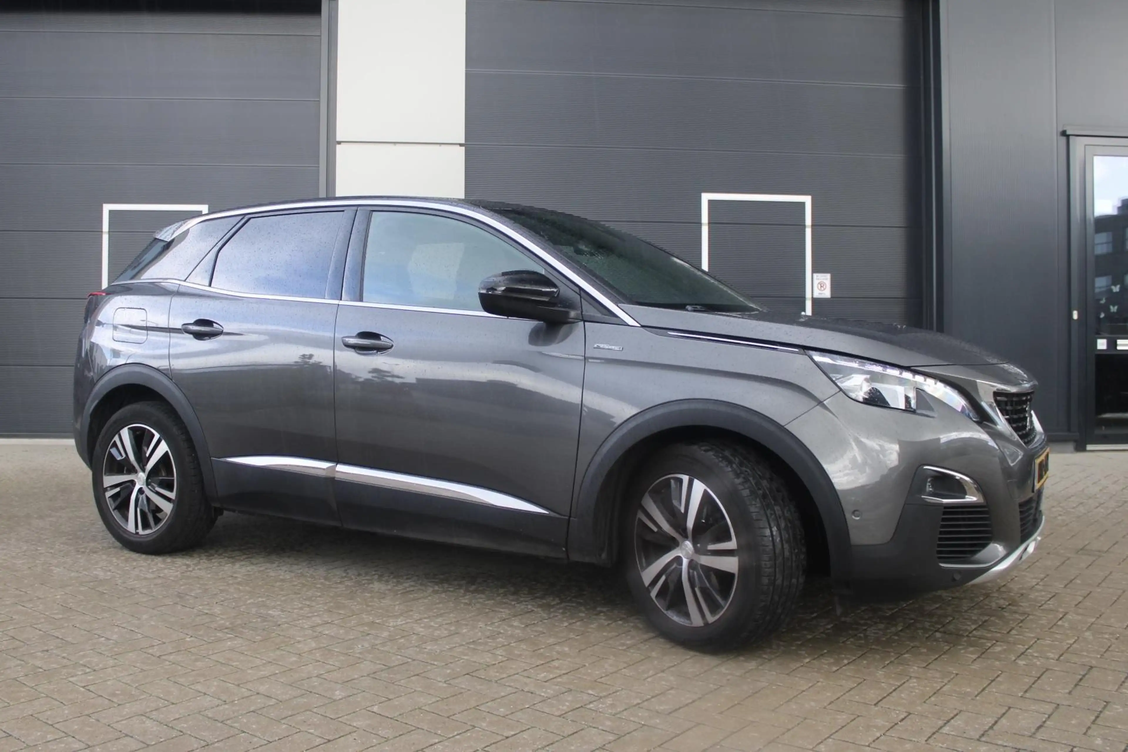 Peugeot 3008 1.2 PureTech GT Line Keyless|LED|Carplay|Camera — photo 5