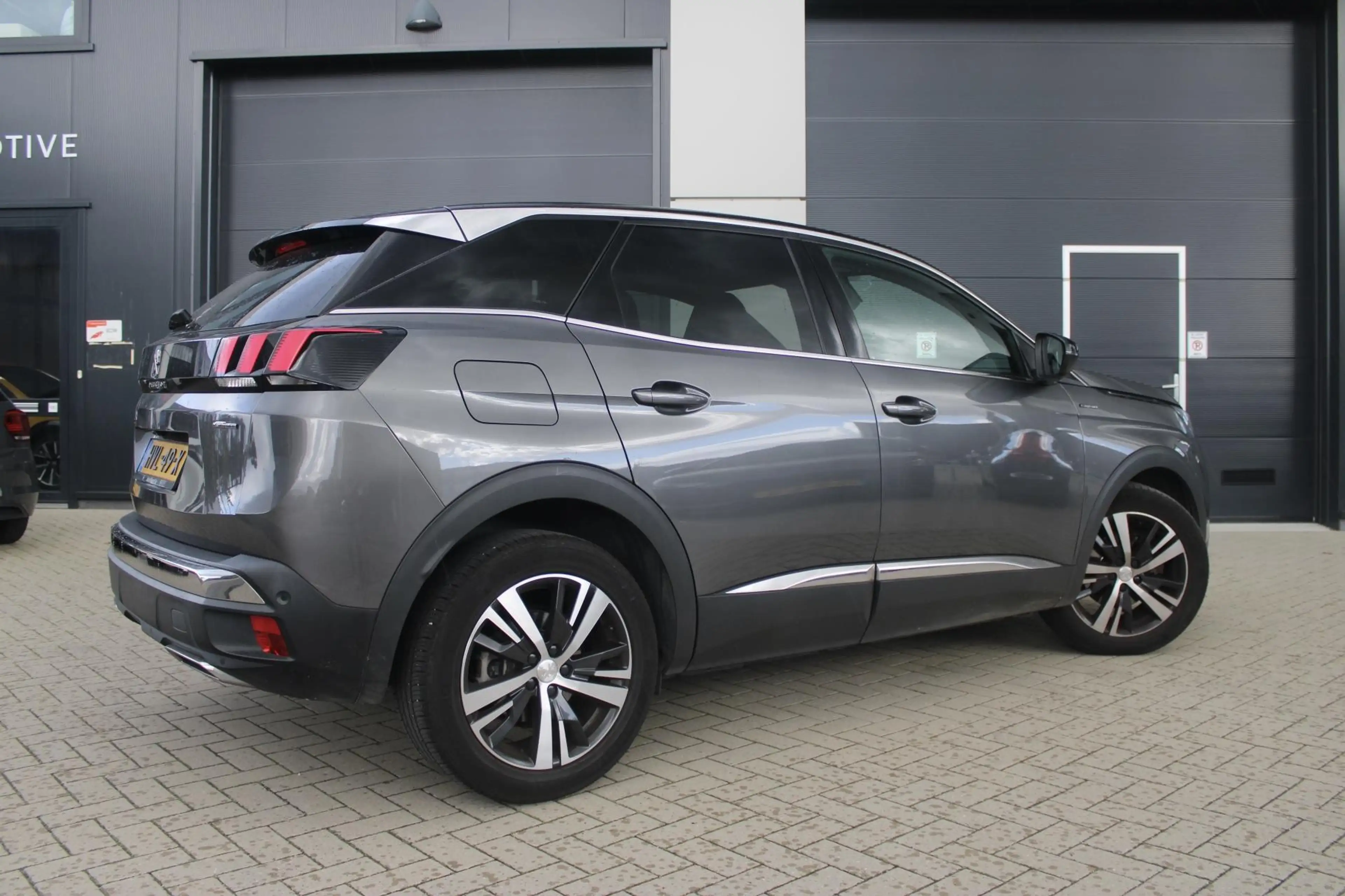 Peugeot 3008 1.2 PureTech GT Line Keyless|LED|Carplay|Camera — photo 2