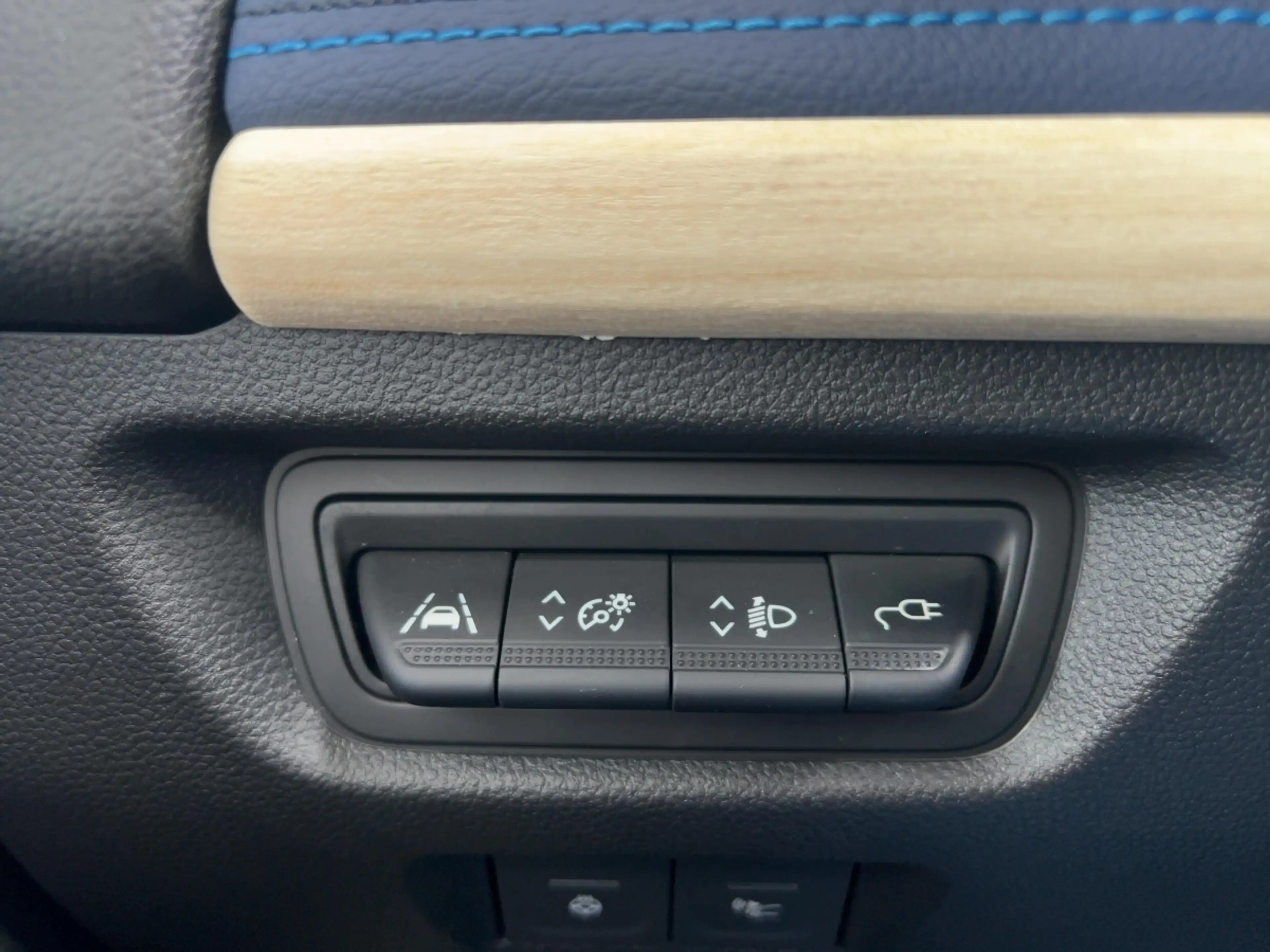 Renault ZOE E-Tech 100% el. SONDERMODELL RIVIERA R135 Z.E. 5 — photo 18