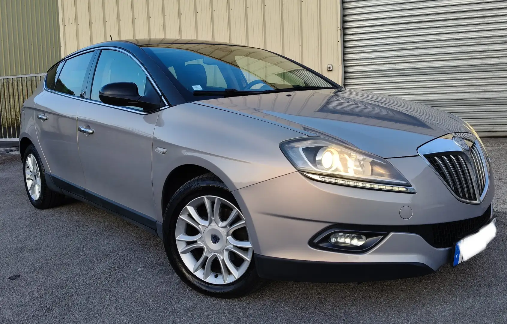 Lancia Delta VPC 1.6 MULTIJET 16V 120 DPF DI LUSSO - 1