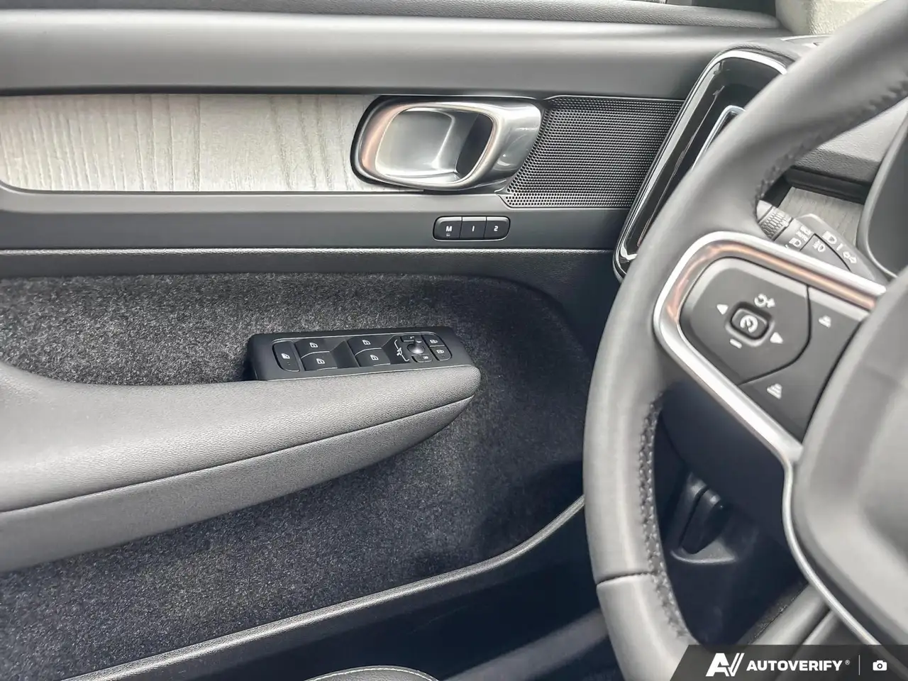 Volvo XC40 снимка Volvo XC40