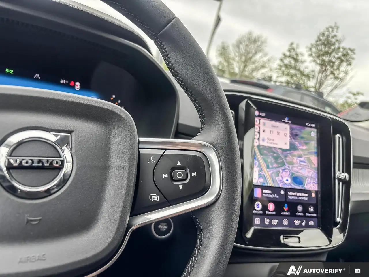 Volvo XC40 снимка Volvo XC40