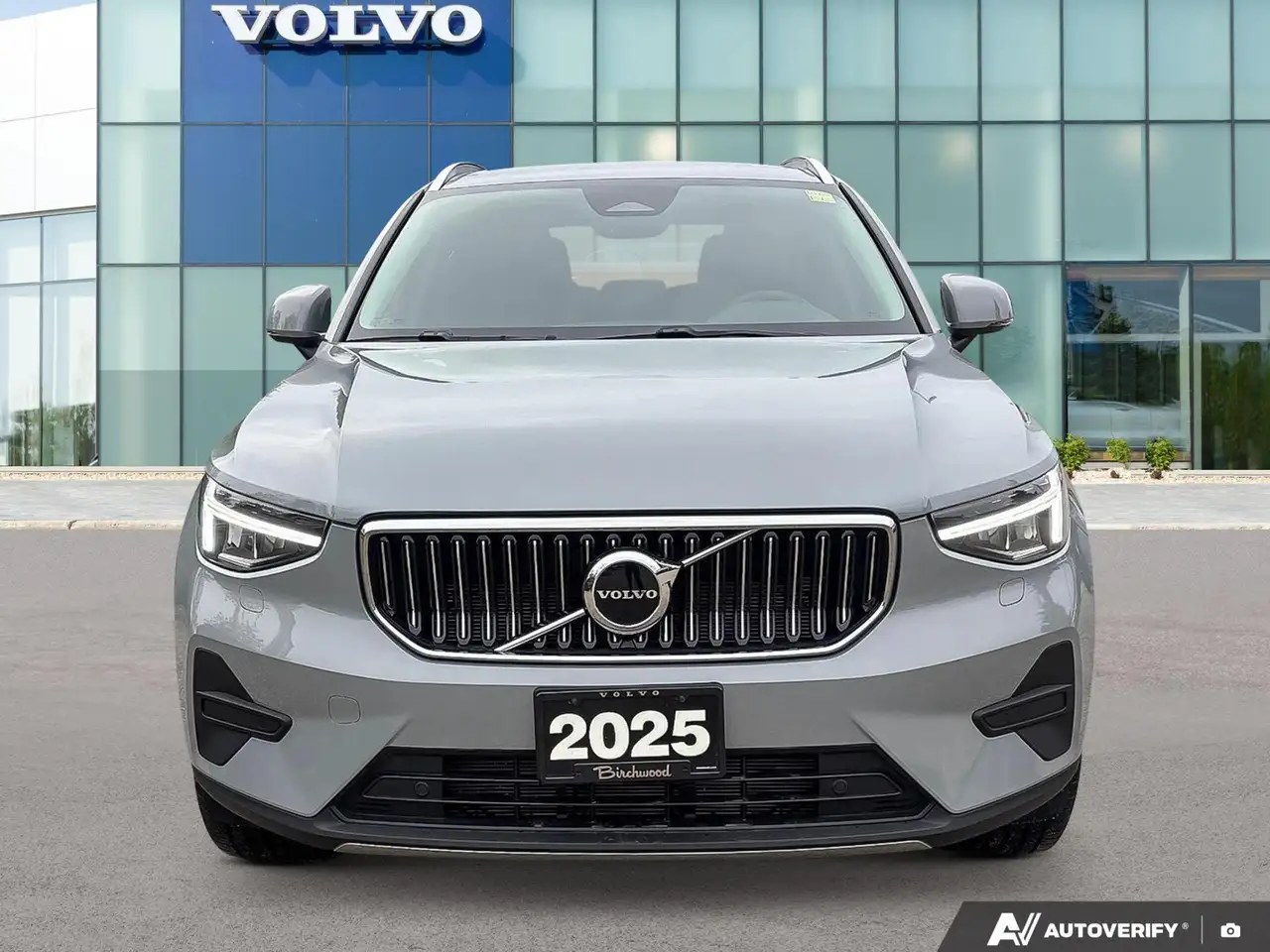 Volvo XC40 снимка Volvo XC40