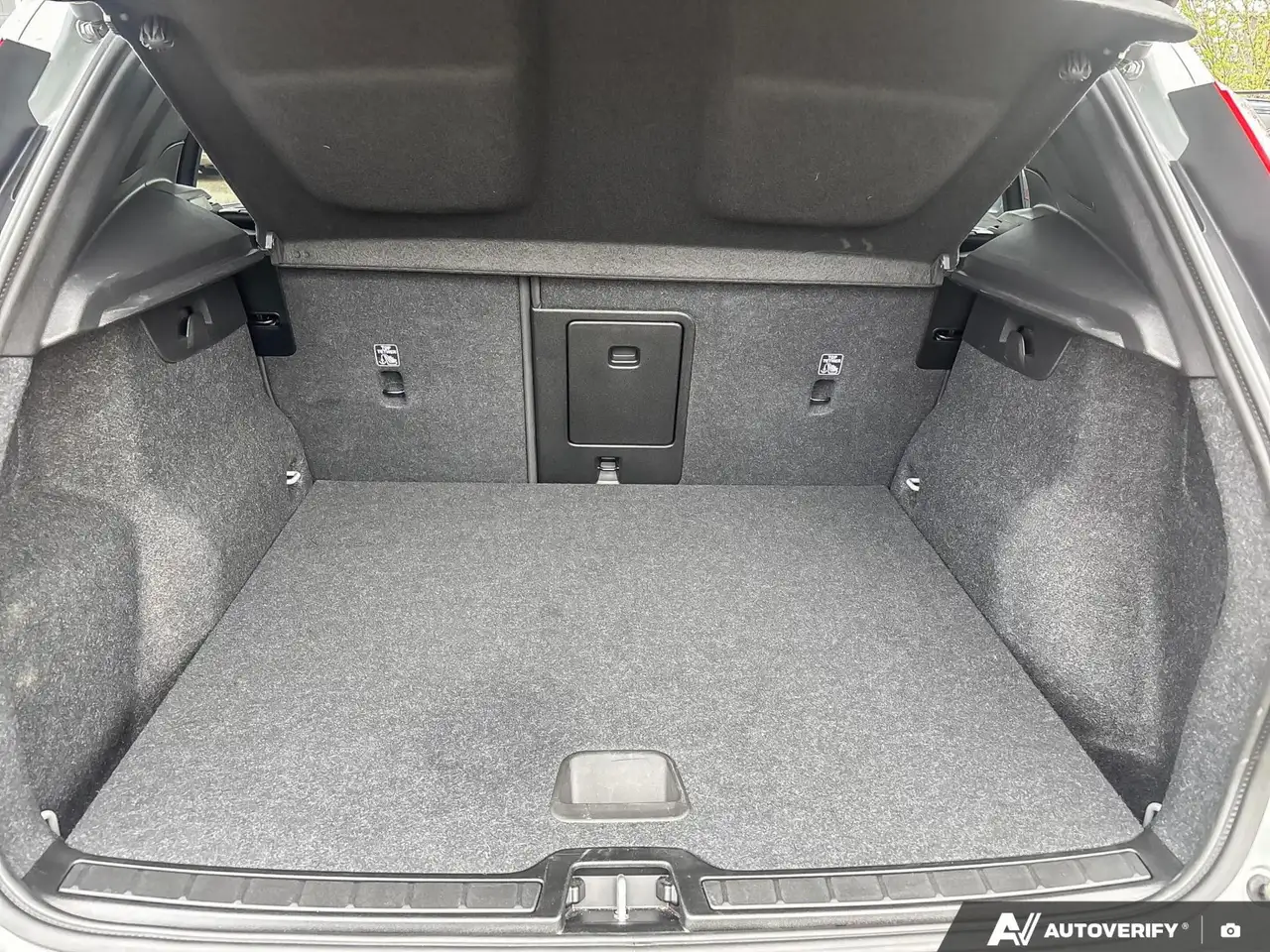 Volvo XC40 снимка Volvo XC40