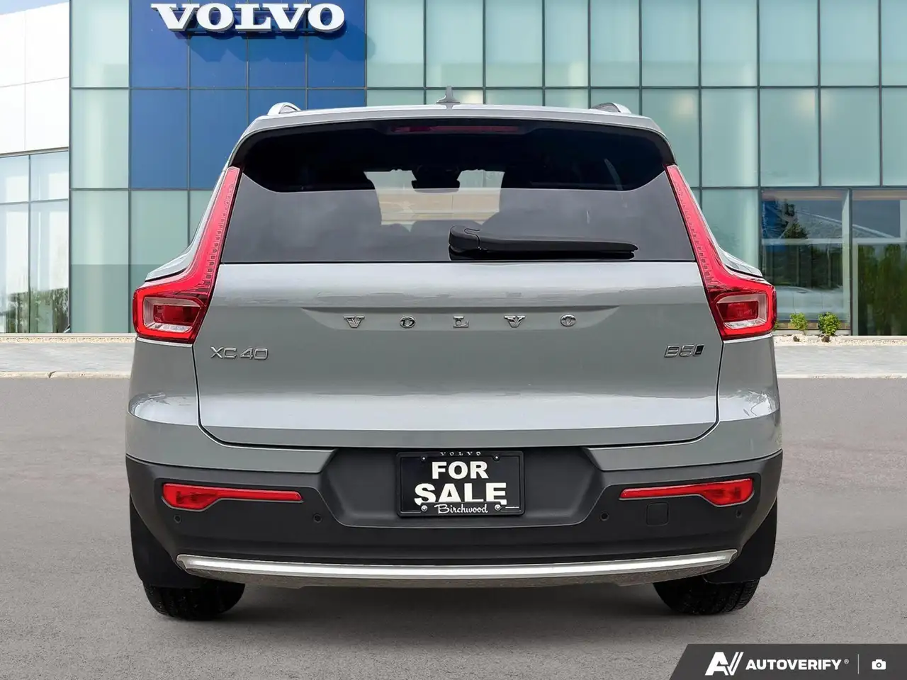 Volvo XC40 снимка Volvo XC40