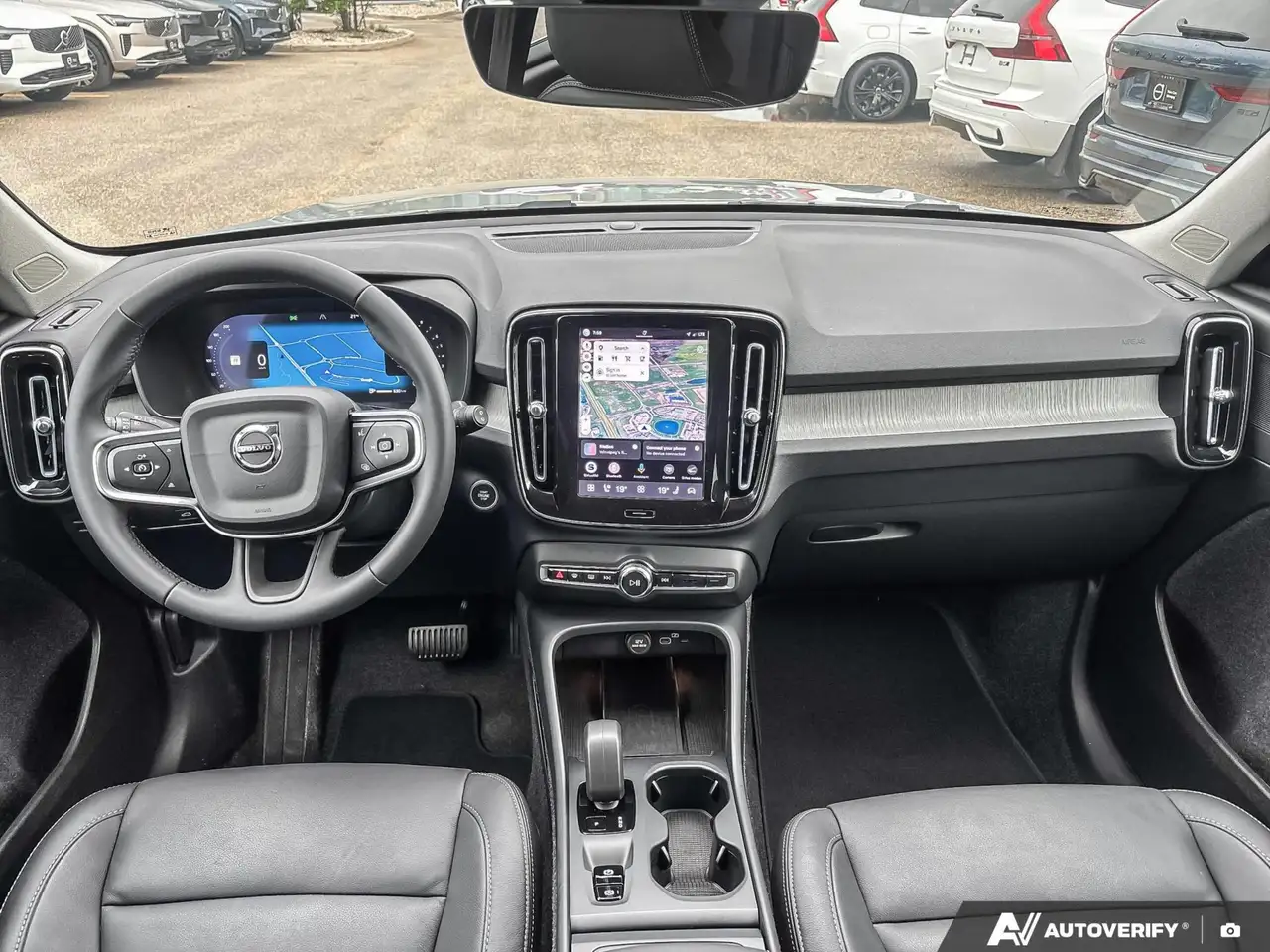 Volvo XC40 снимка Volvo XC40