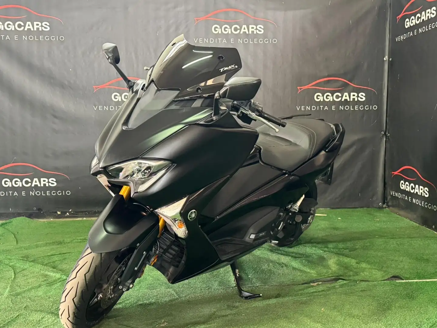 Yamaha TMAX 530 Grigio - 1