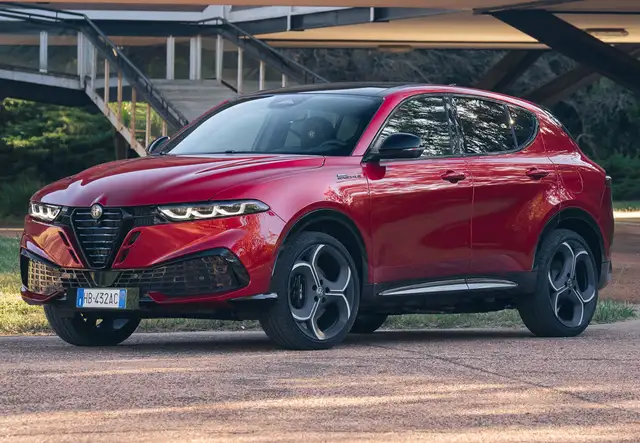 Alfa Romeo Tonale 1.3 PHEV Q4 Ti AT6 270