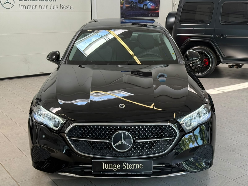 Mercedes-Benz E 220 d AVANTGARDE ADV.+18"+PANORAMA+WINTERPAKET — photo 3