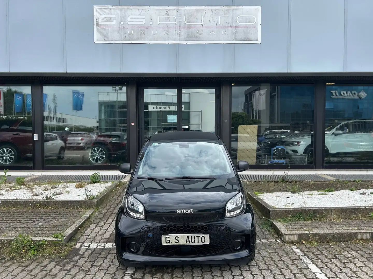 smart forTwo Fortwo eq Pulse 22kW NO VINCOLO FINANZIAMENTO Schwarz - 2
