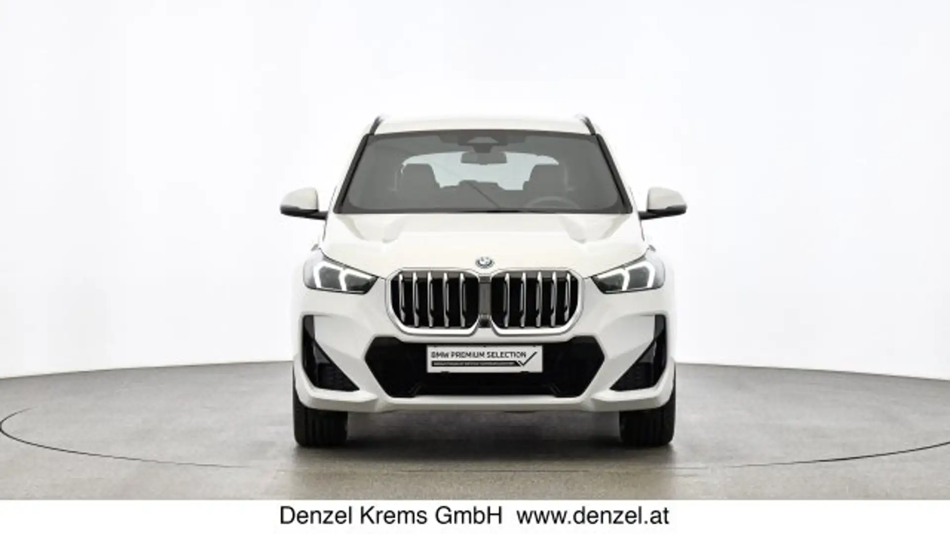 BMW X1 xDrive25e U11 XB2 Weiß - 2